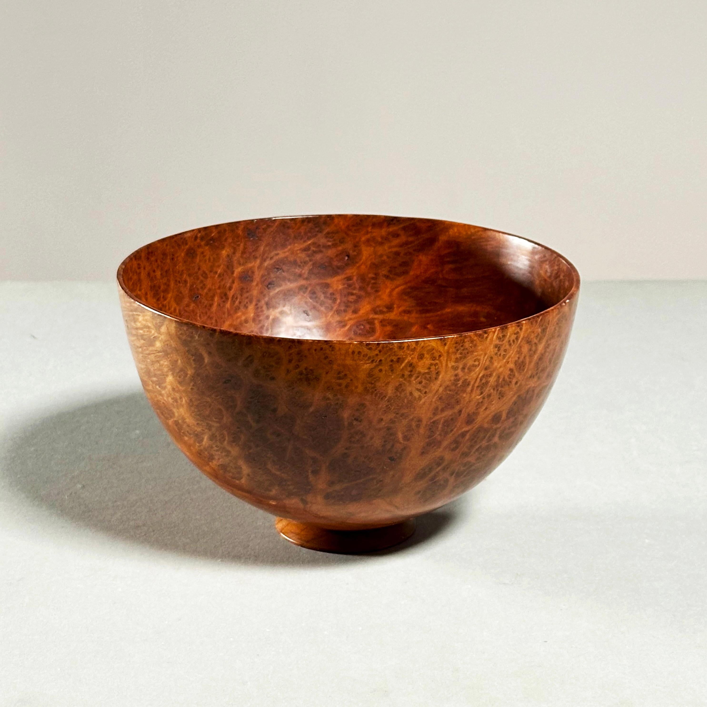Américain Bol en ronce de bois tourné de l'American Studio Wafer, 1963 en vente