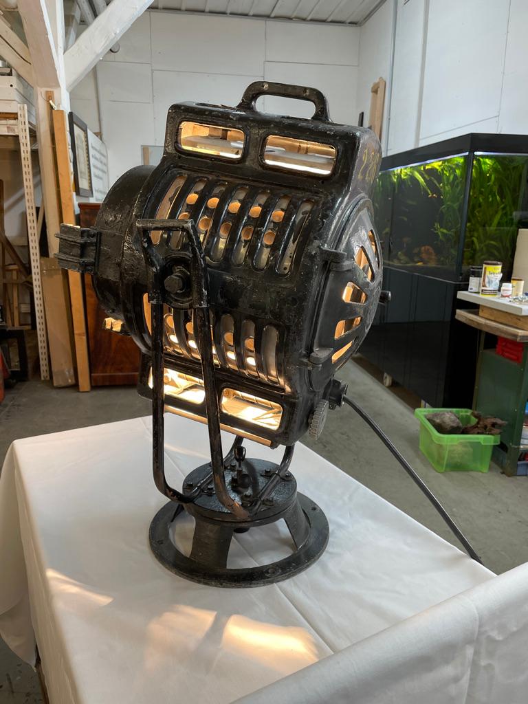 Cast Wagner Festival Hall Spotlight German Theater Light Cinema Industrial Lamp For Sale