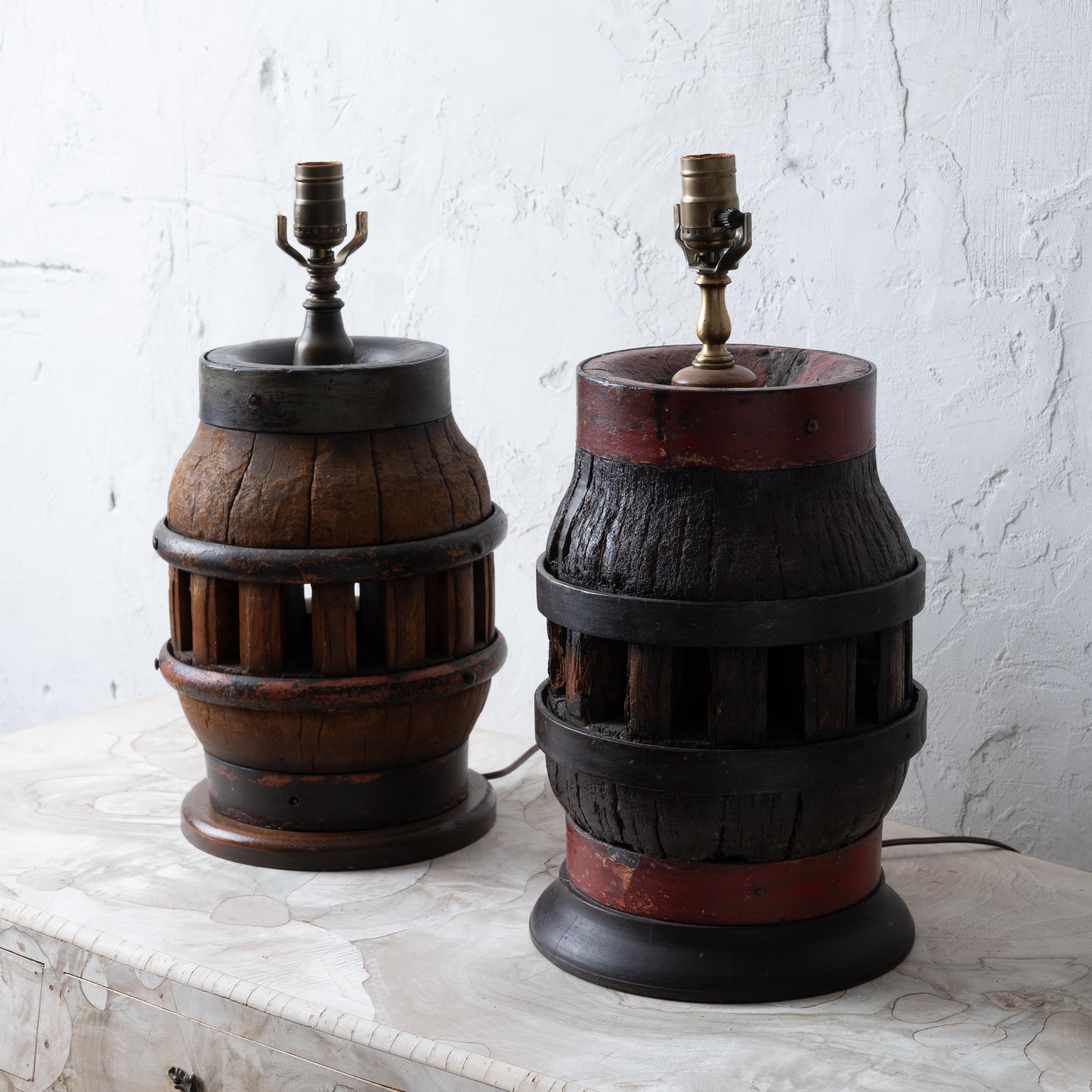 Wagon Wheel Hub Lamps In Good Condition In Savannah, GA