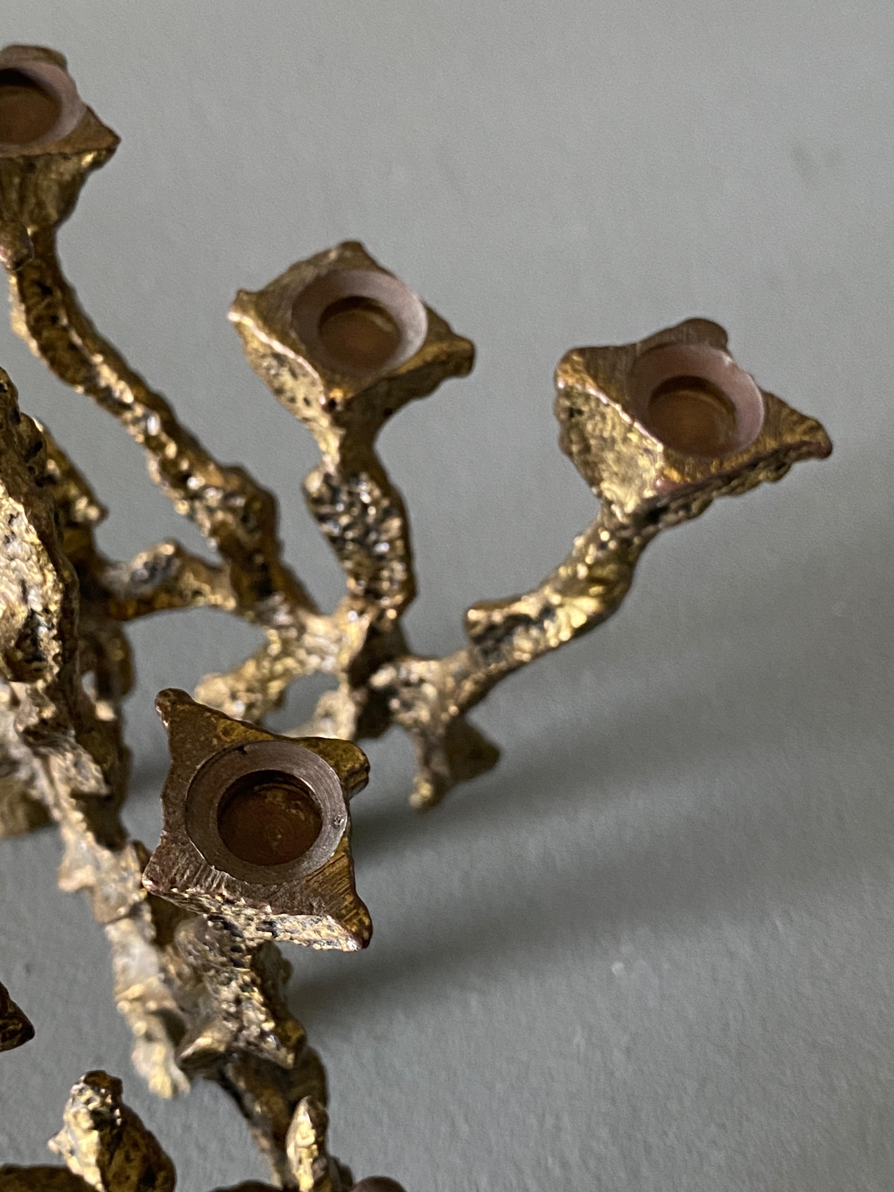 Wainberg Brutalist Brass Tri-Fold Menorah, circa 1960 In Good Condition In San Juan Capistrano, CA