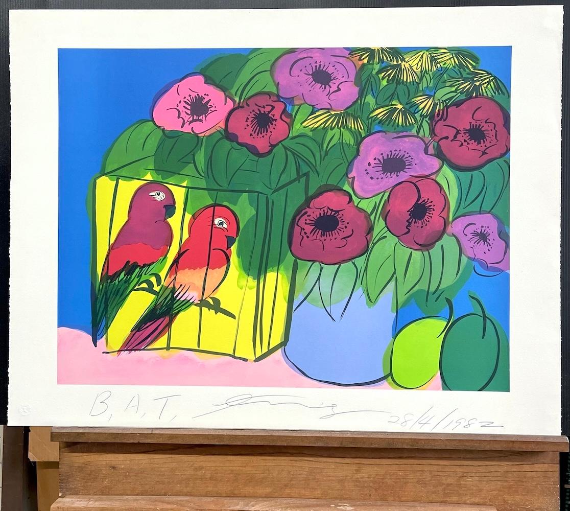 LOROS Y FLORES Litografía firmada, Flores Jarrón azul Loros tropicales, Ciruelas en venta 3