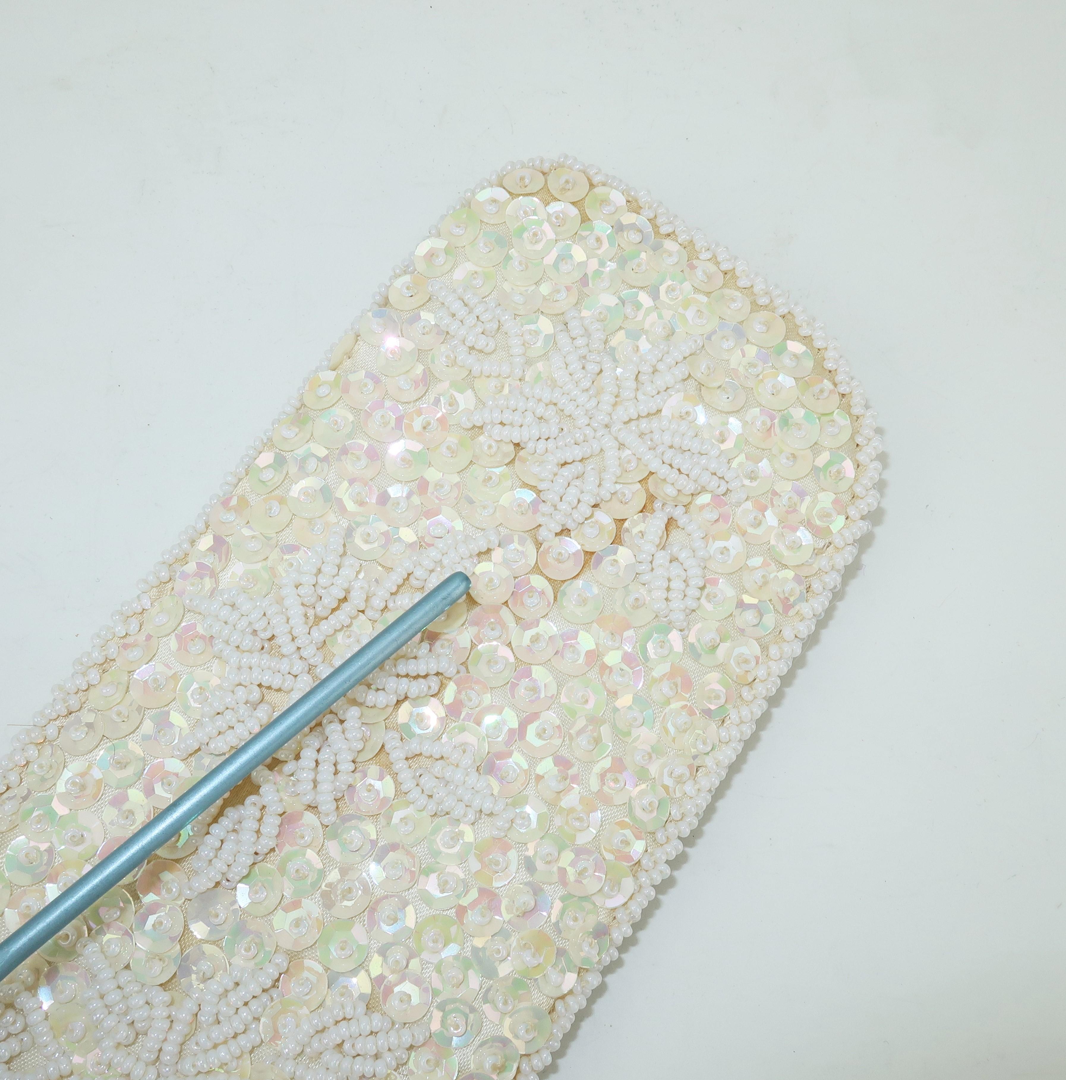Walborg C.1960 White Sequin & Seed Bead Evening Wallet & Glasses Case 5
