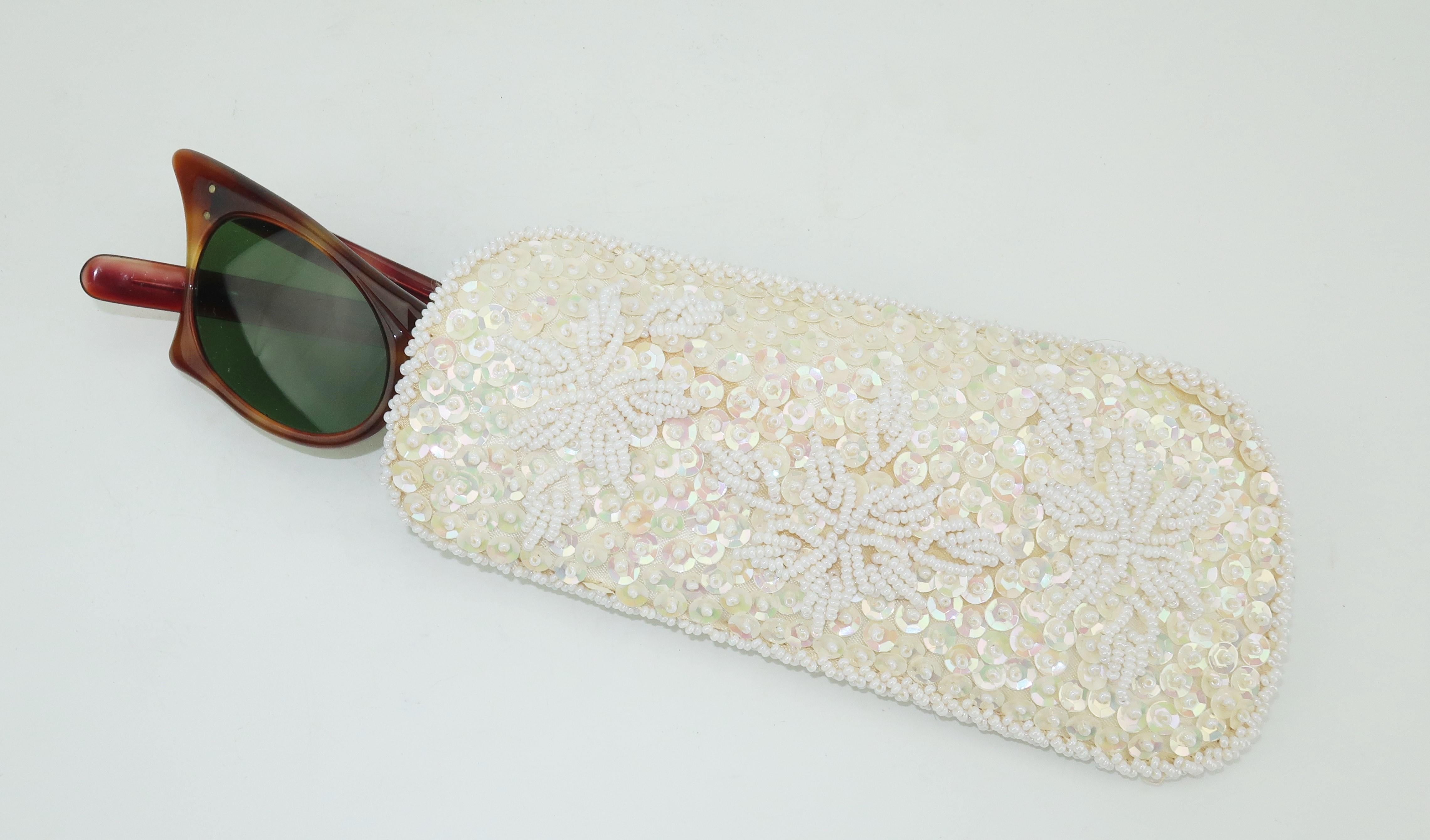 Walborg C.1960 White Sequin & Seed Bead Evening Wallet & Glasses Case 7