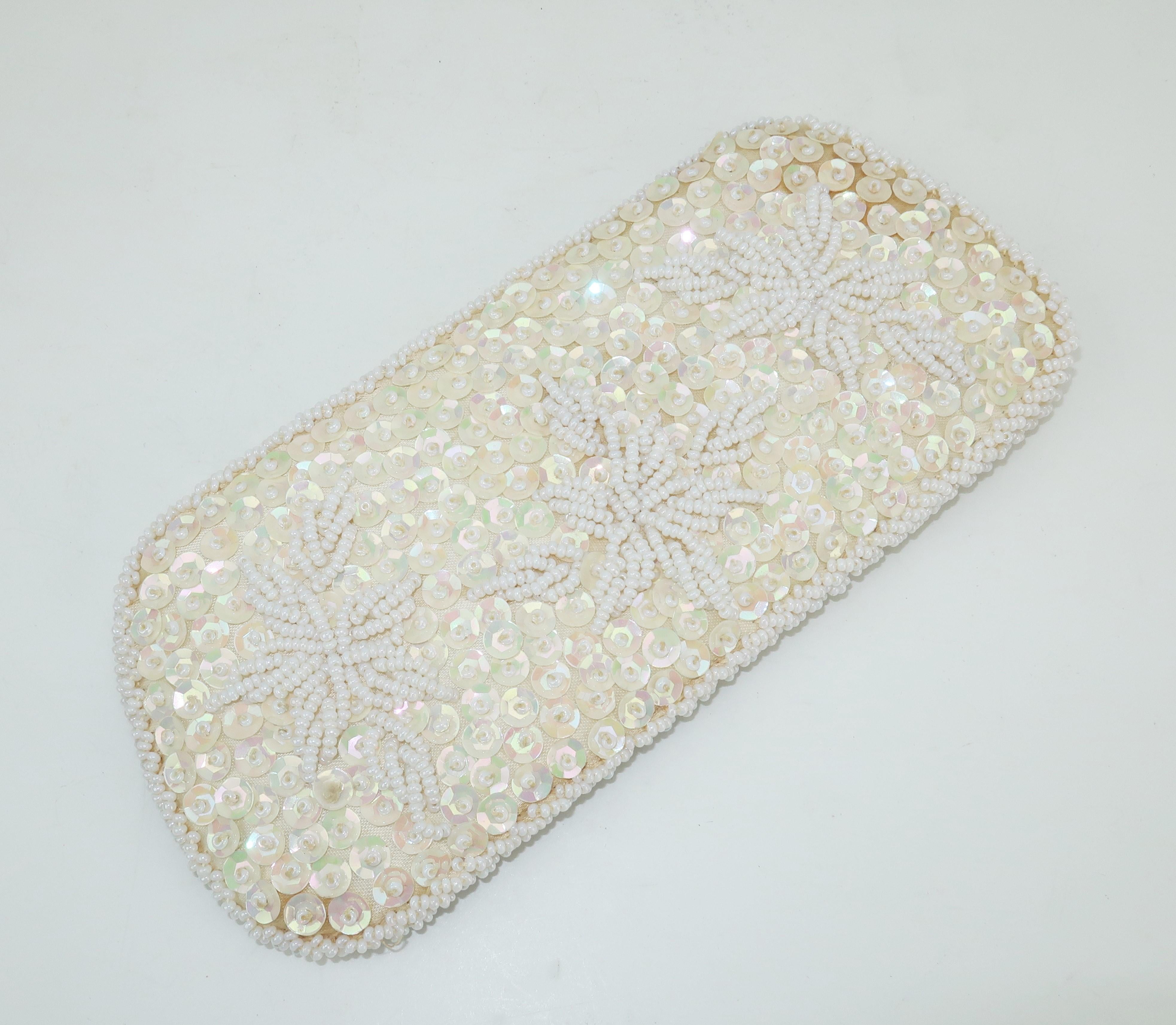 Walborg C.1960 White Sequin & Seed Bead Evening Wallet & Glasses Case 3
