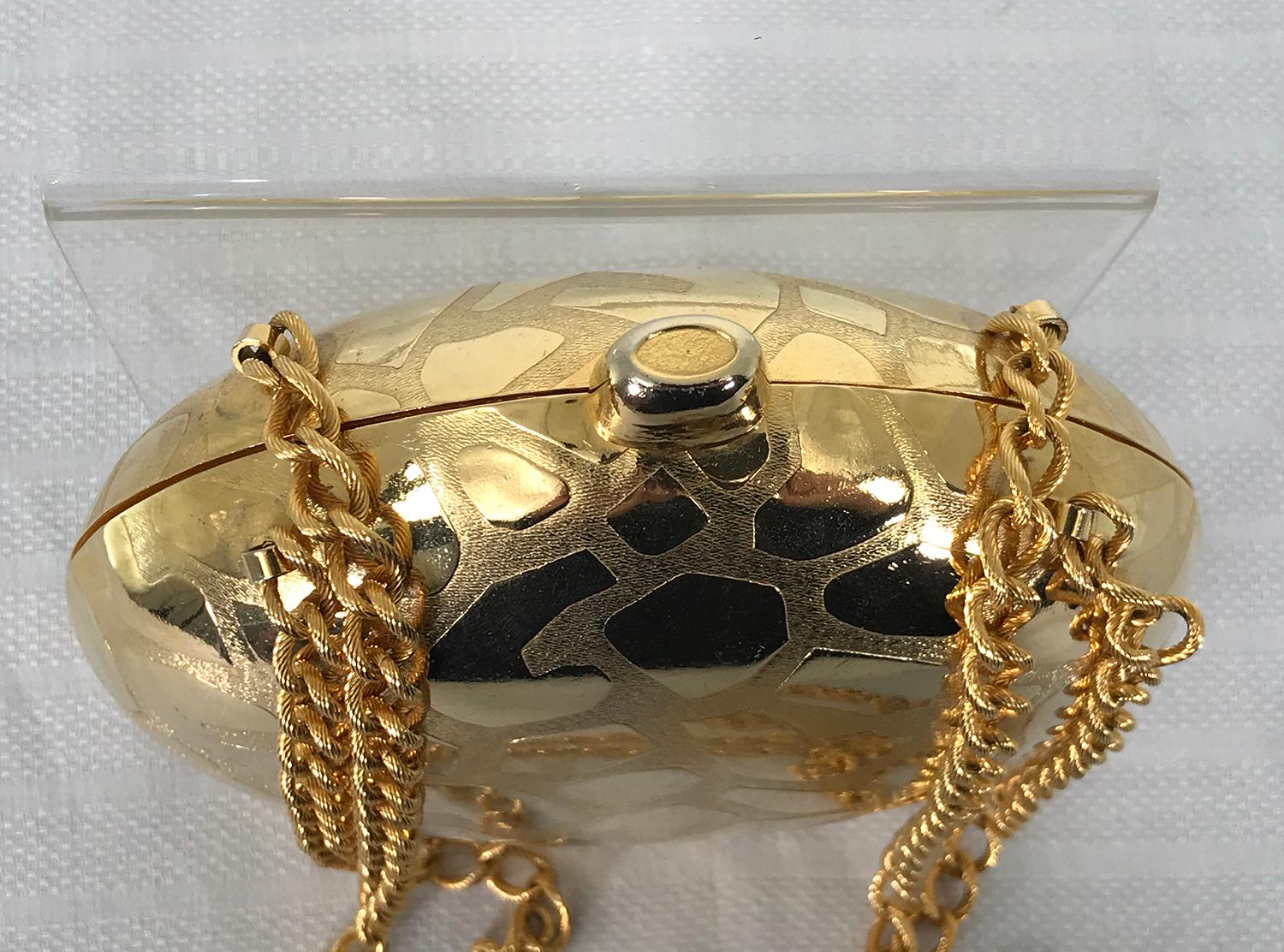 Brown Walborg Hard Side Embossed Gold Metal Giraffe Design Chain Handle Bag 1970s For Sale