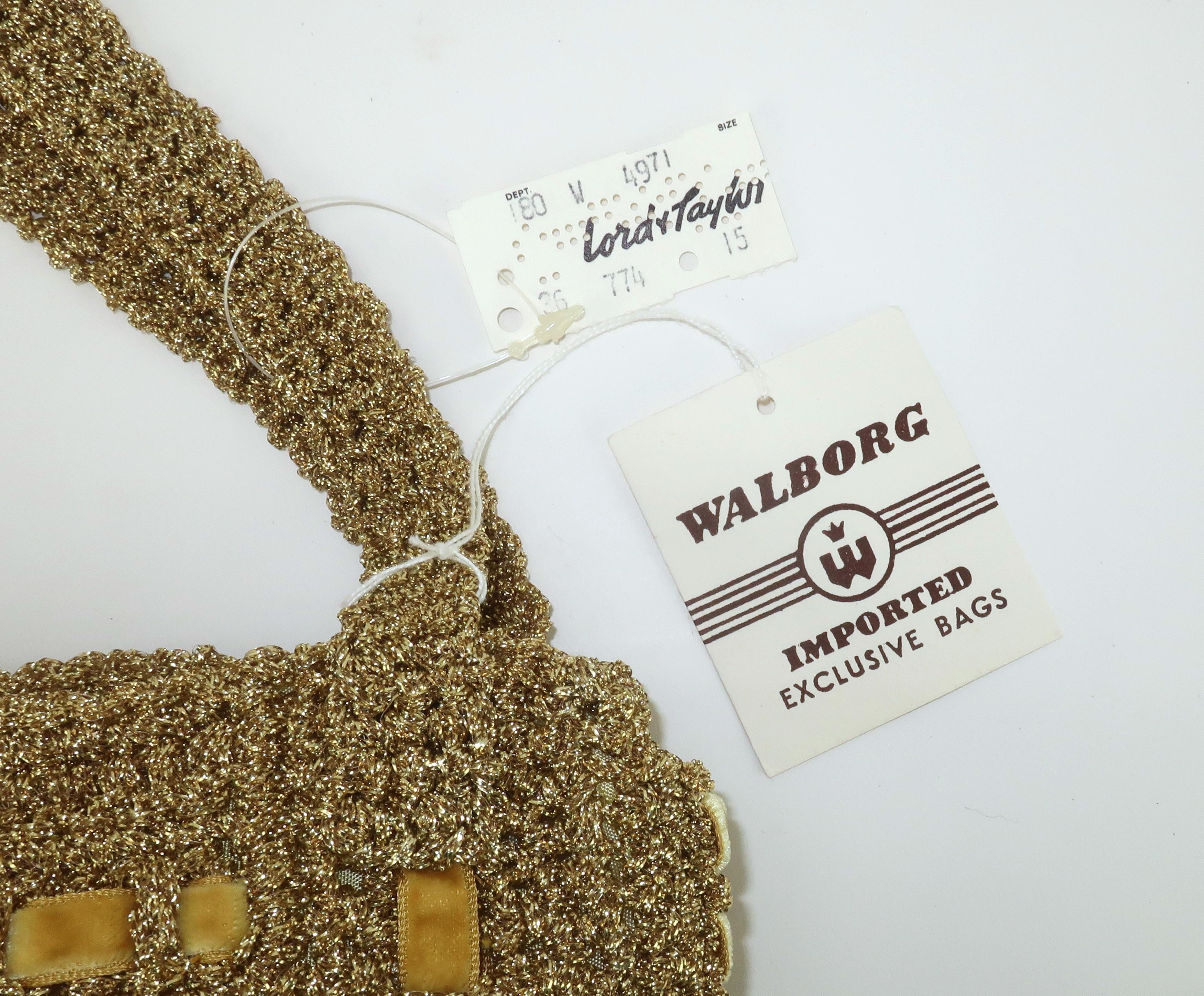 Walborg Italian Gold Crochet Handbag With Velvet Accents, 1960's For Sale 1