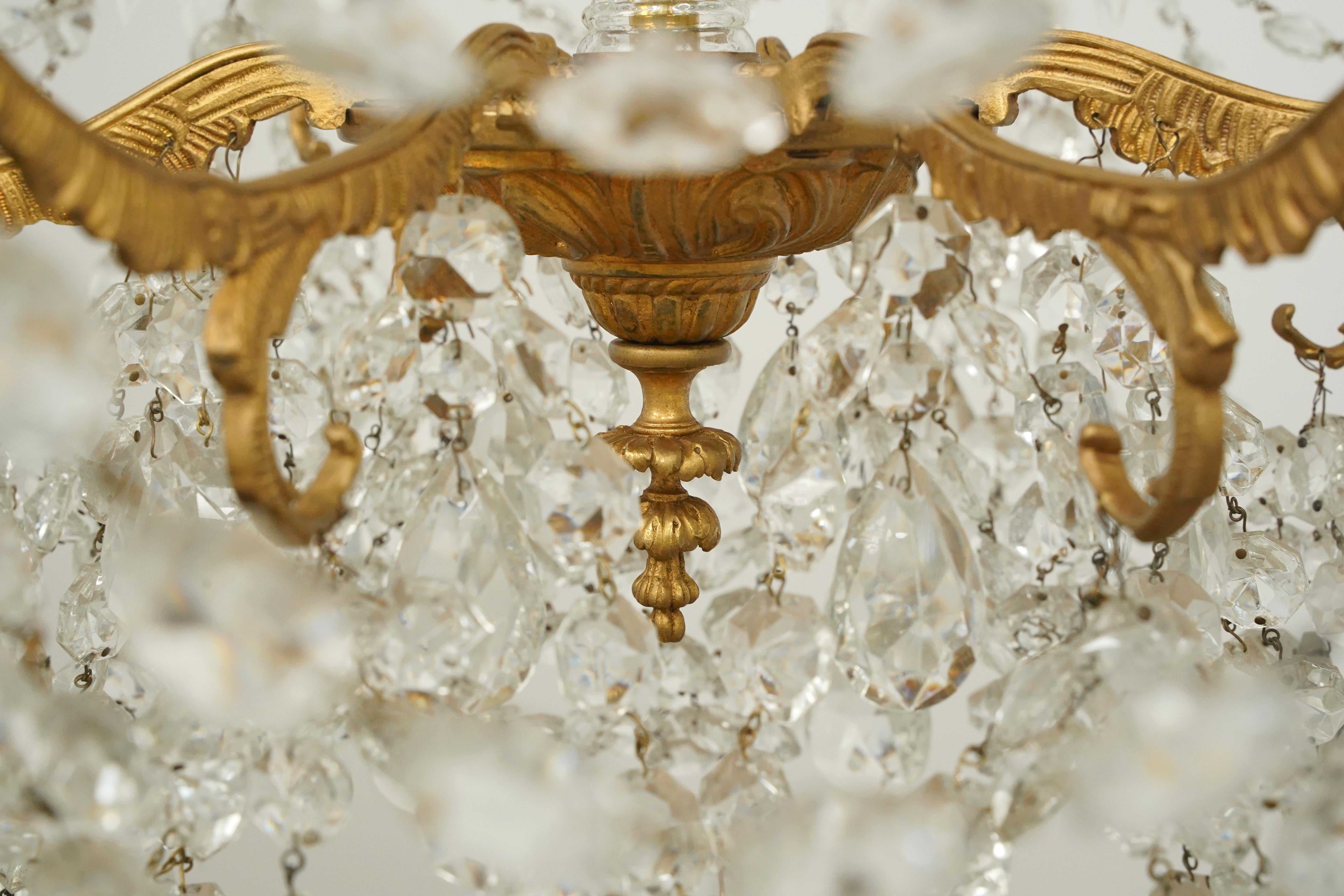 Waldorf Astoria 8 Arm Crystal Beaded & Brass Chandelier For Sale 5
