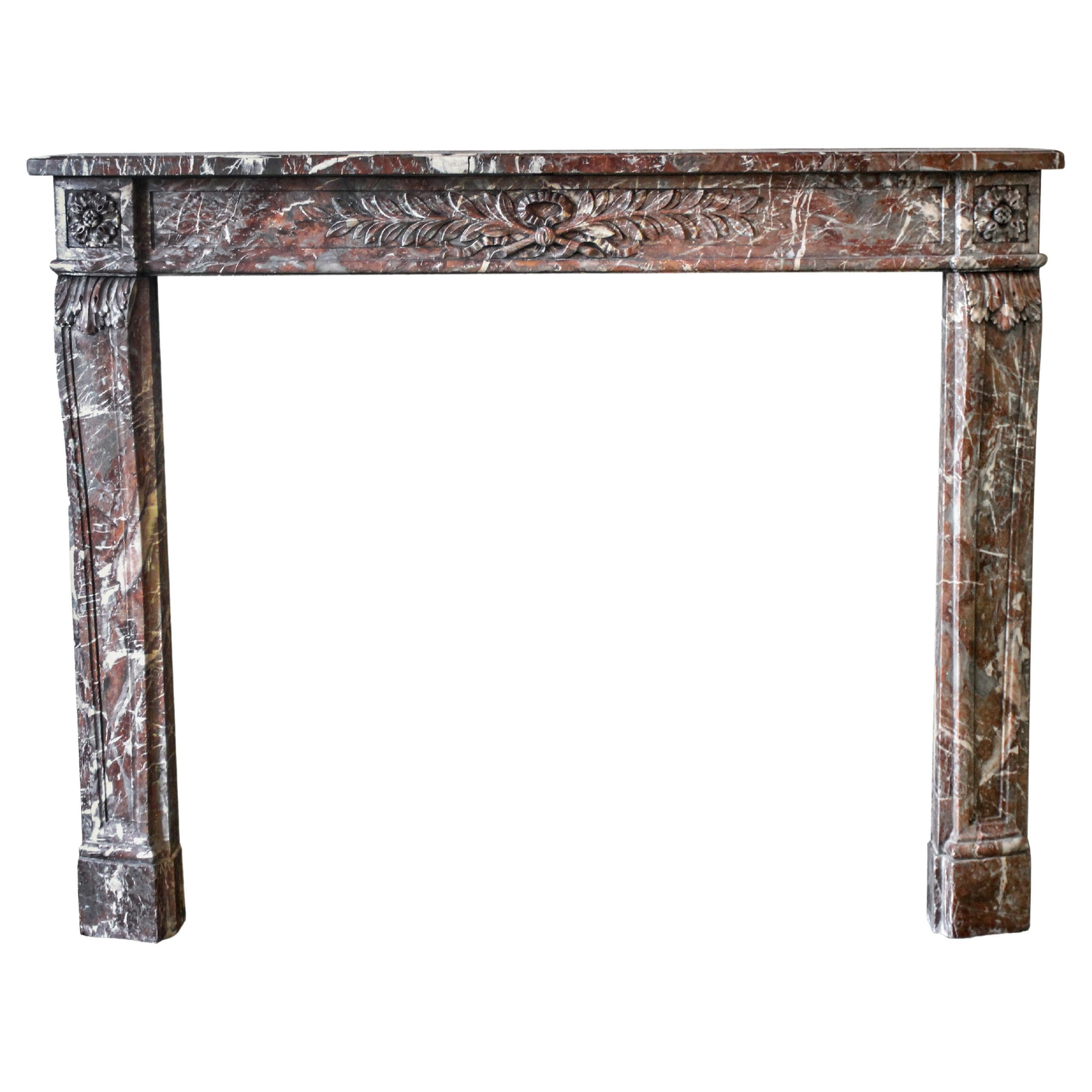 Waldorf Astoria Cheminée en marbre de style Louis XVI Regency Brown