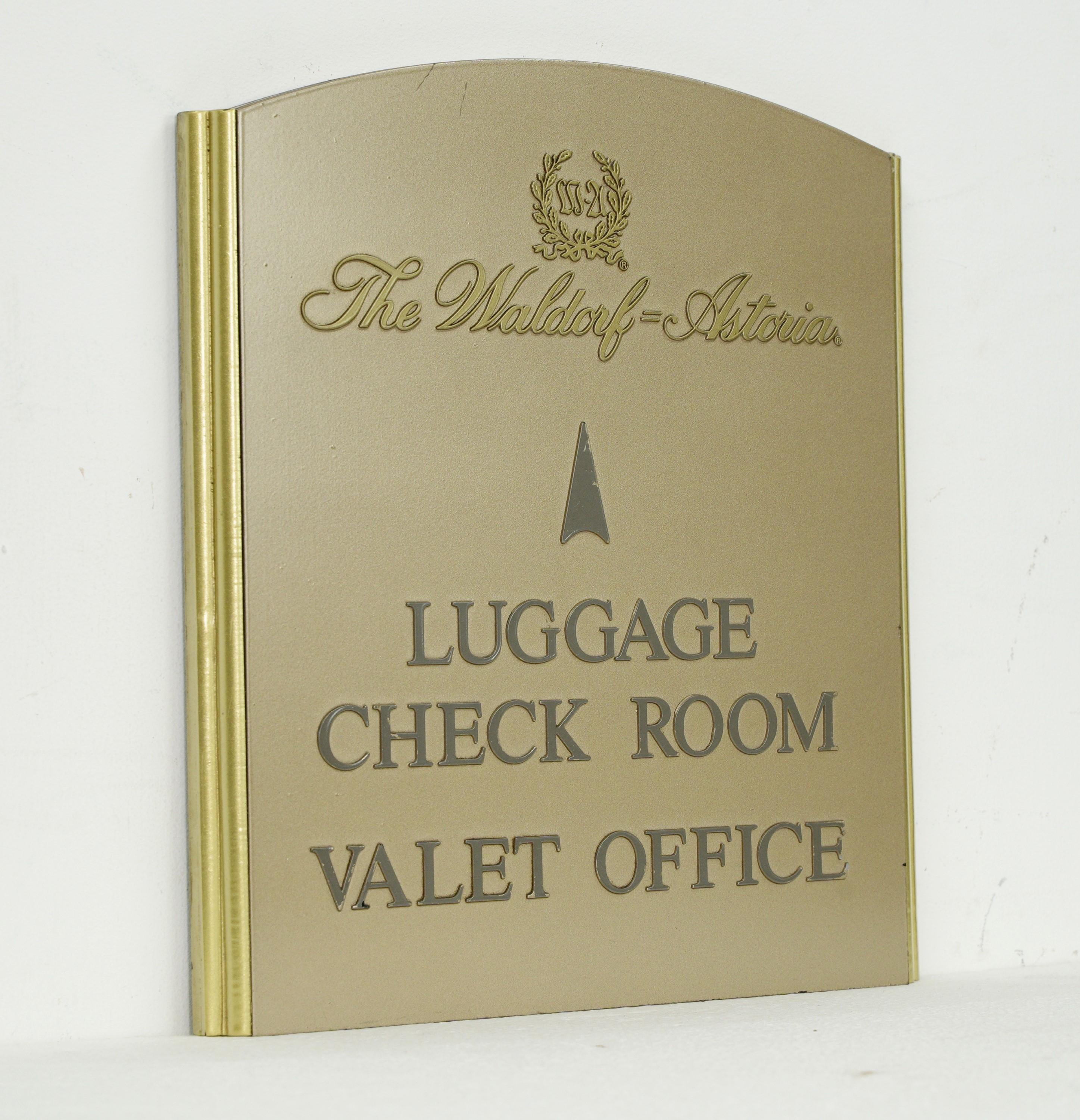 Waldorf Astoria Hotel Check Room Valet Office Sign In Good Condition For Sale In New York, NY