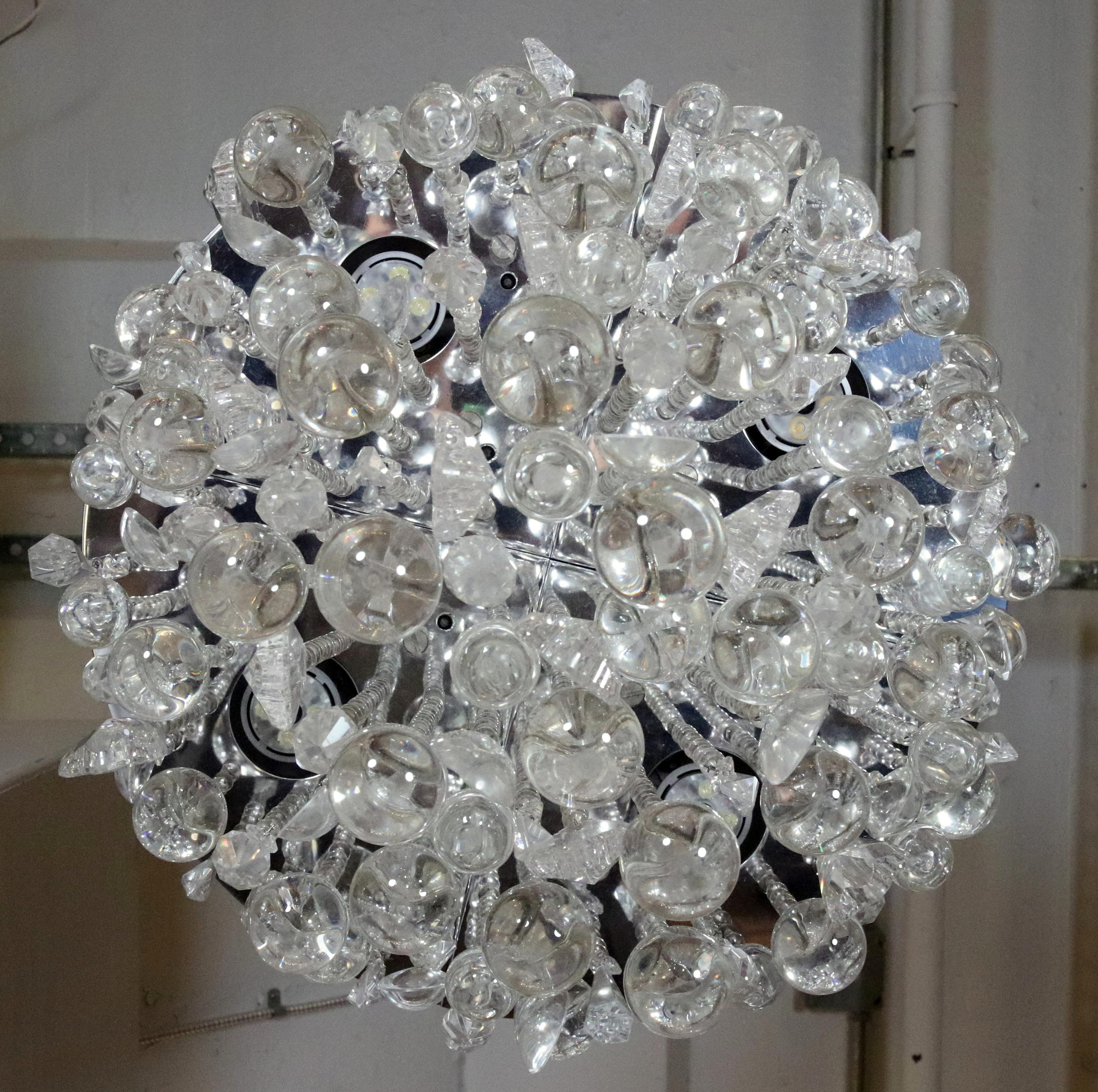 Lustre Waldorf Astoria à cristaux ronds en nickel satiné en vente 3