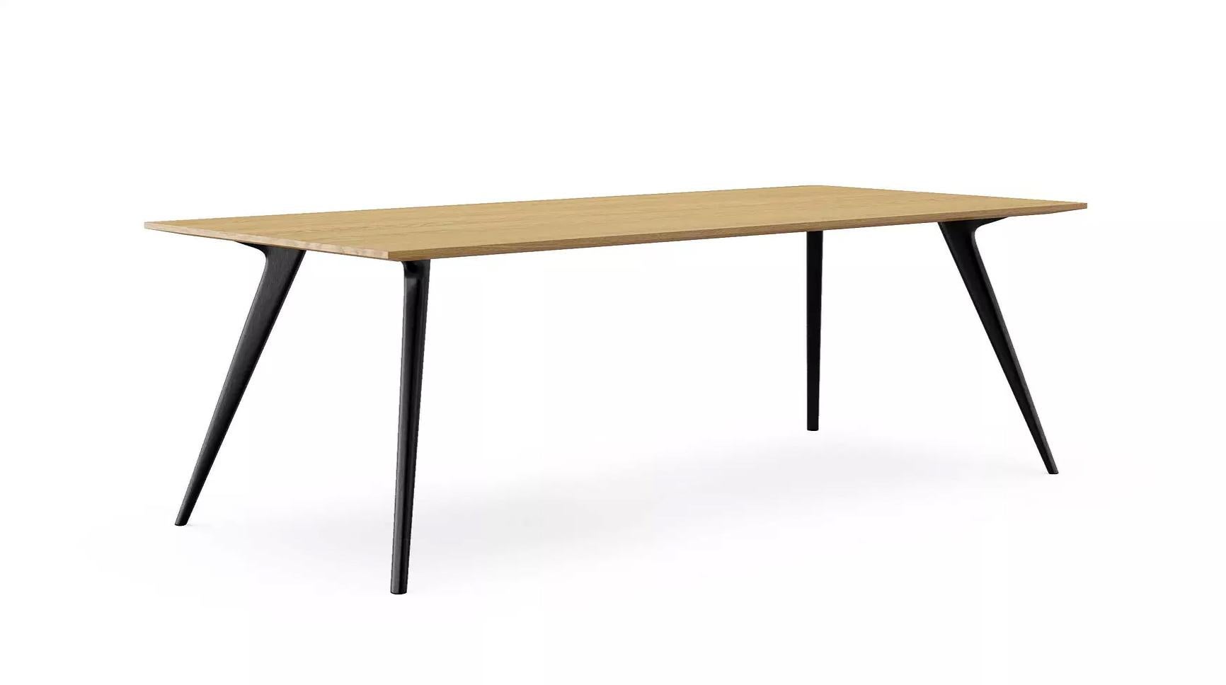 Table à manger Waldron de Dare Studio, 2015
Dimensions : H 73 cm, P 100 cm, L 220 cm
Matériaux : Chêne blanc européen, aluminium

Egalement disponible en noyer américain et en finition bois huilé ciré.

Dare Studio est une société de design