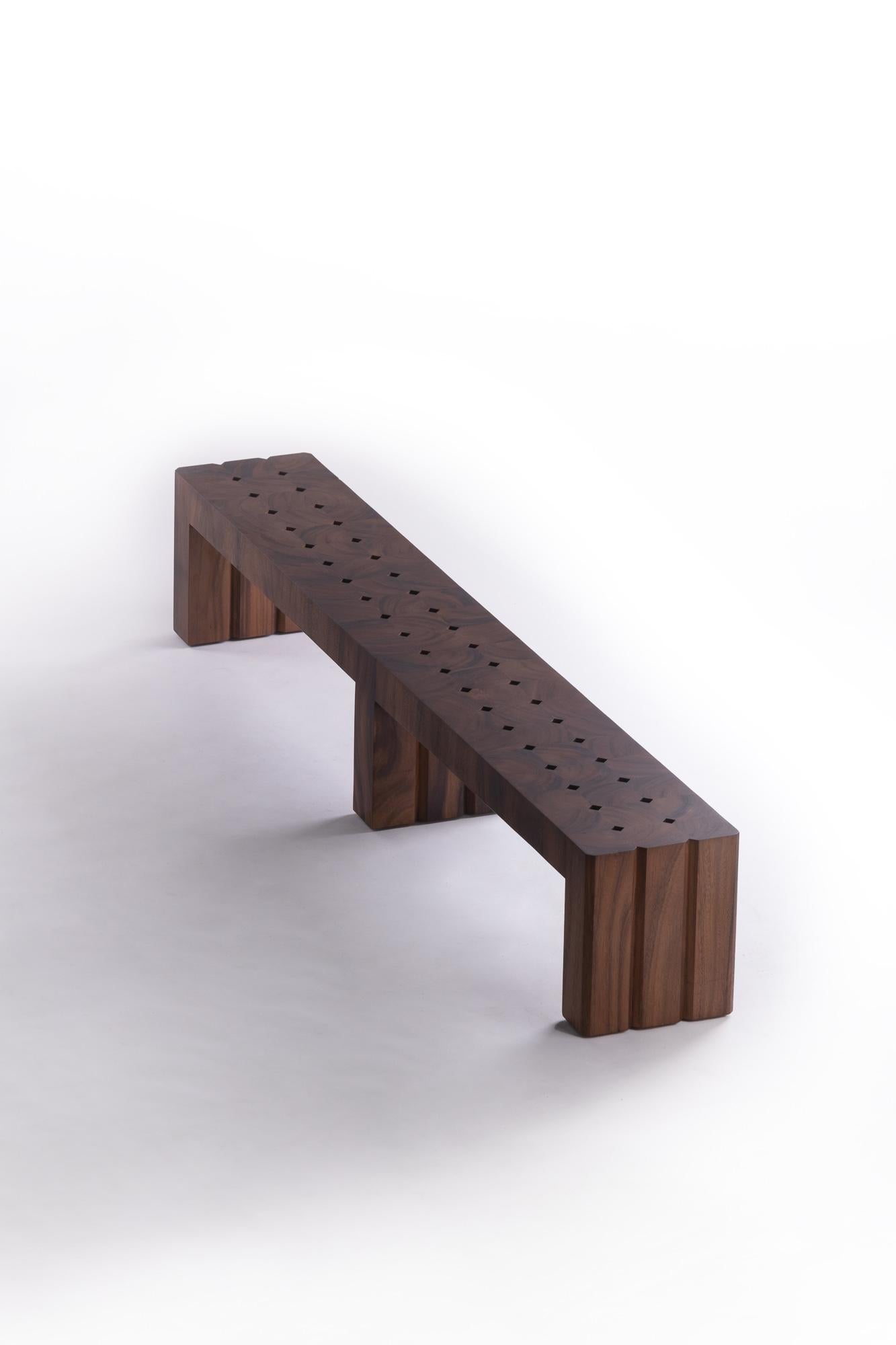 Modern Walee Bench 210cm, Natural Acacia Wood For Sale