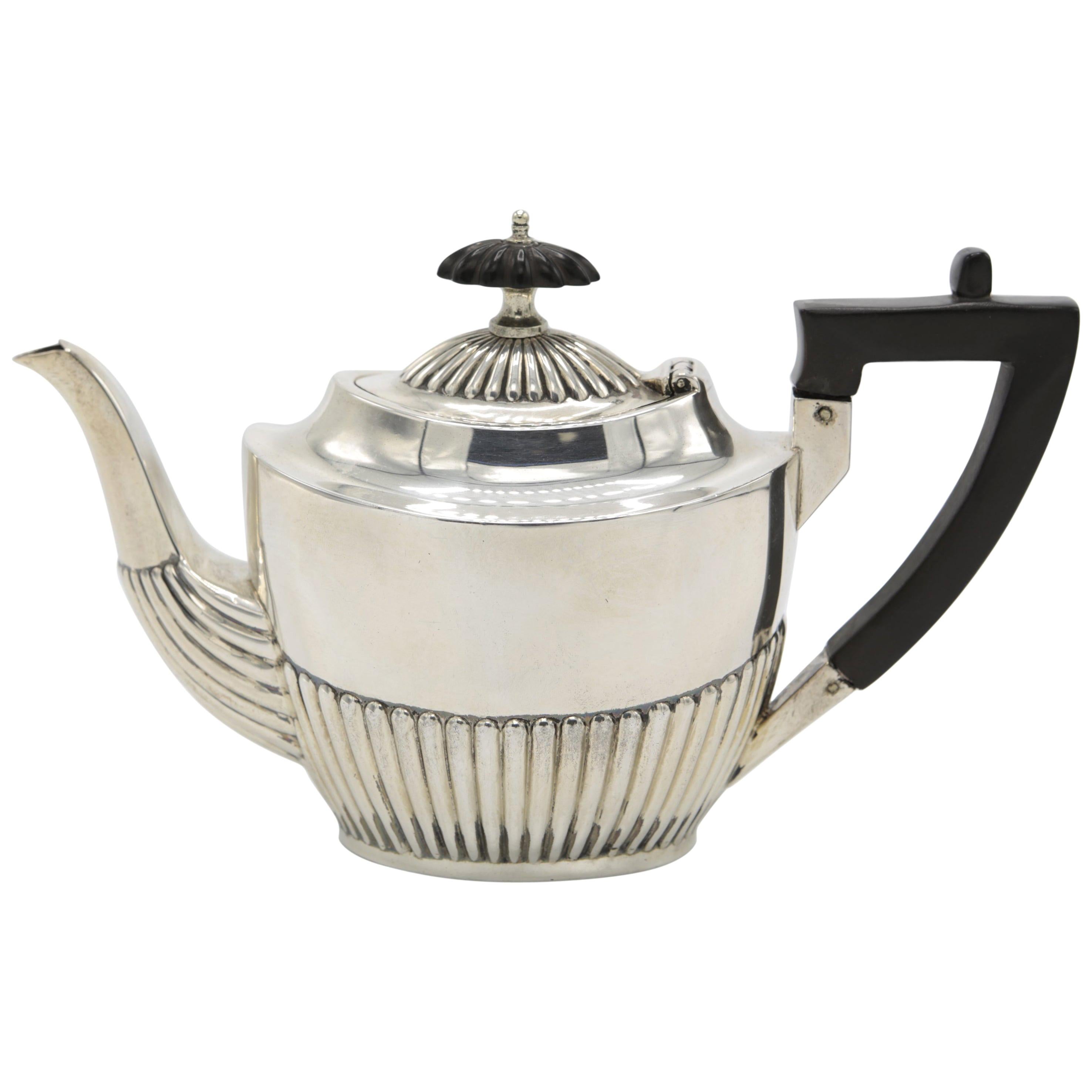 Walker and Hall Teapot 925/- Sterling Silver Sheffield, 1895 For Sale