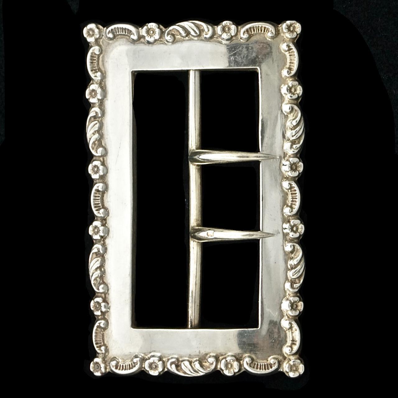 Walker & Hall Antique Victorian Sterling Silver Buckle For Sale 3