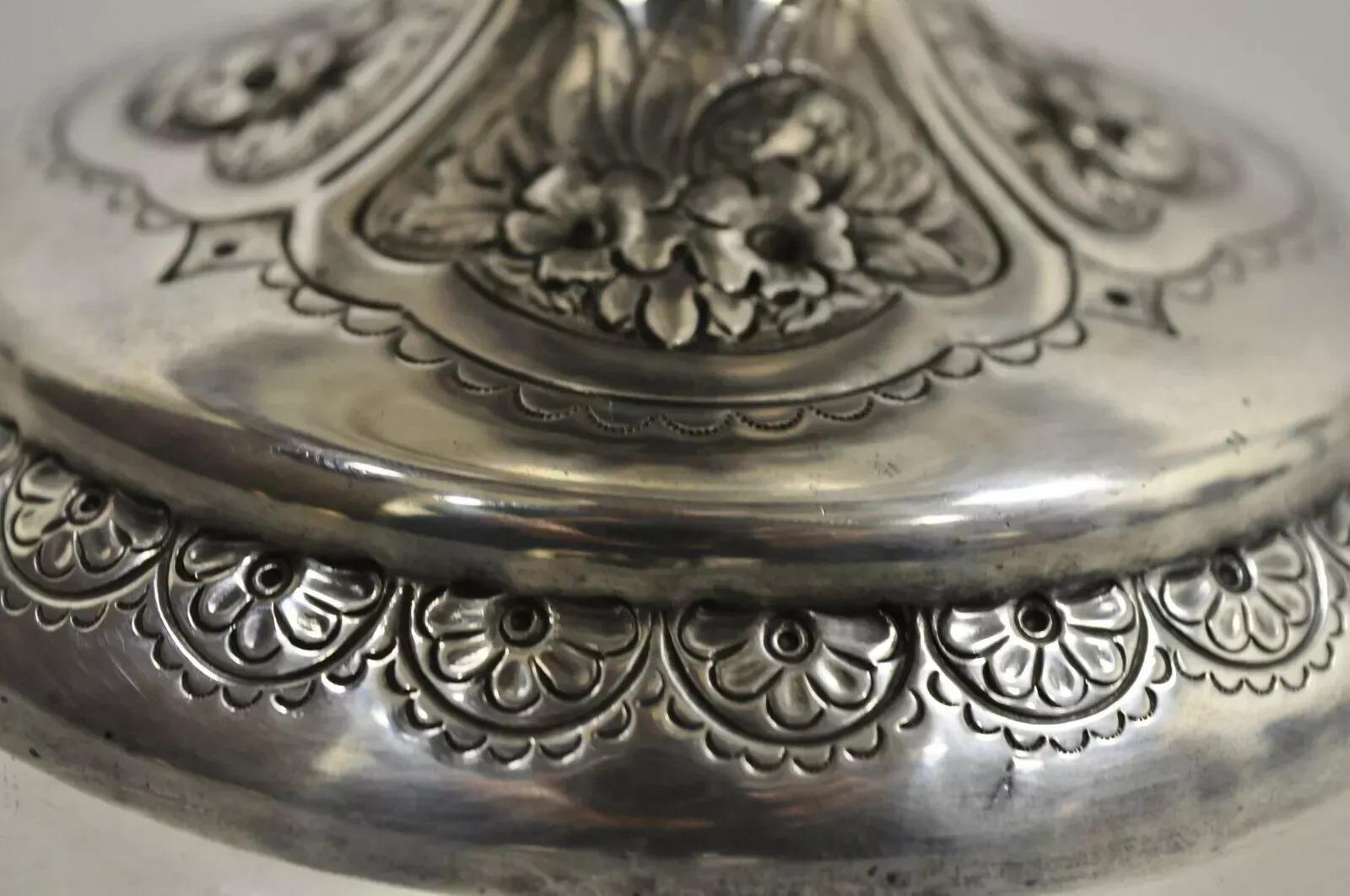 Walker & Hall Sheffield Silver Plated Regency Fruit Shell Compote Platter Stand For Sale 1