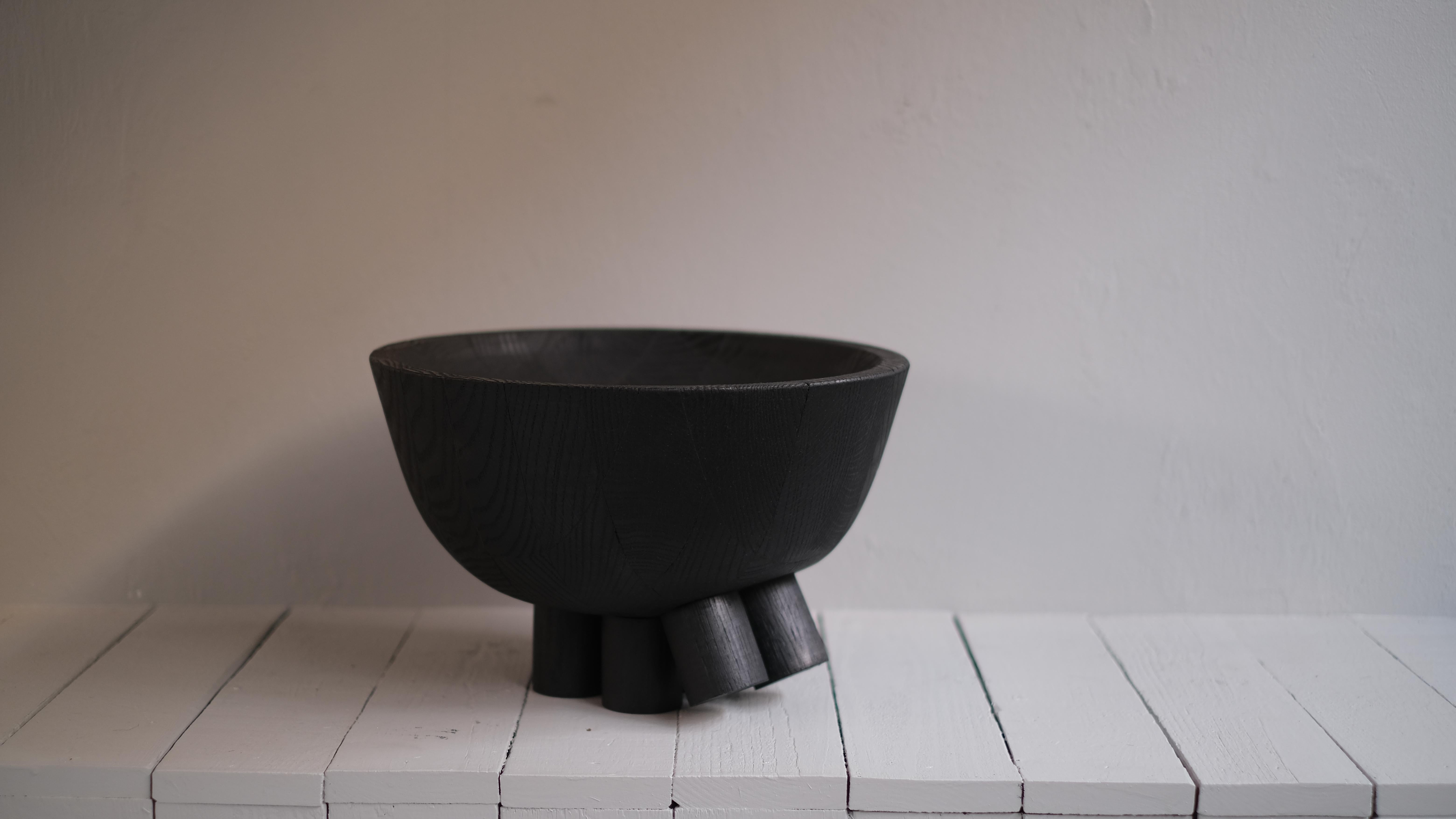 Walking Bowl in Iroko Wood, Arno Declercq In New Condition For Sale In Geneve, CH