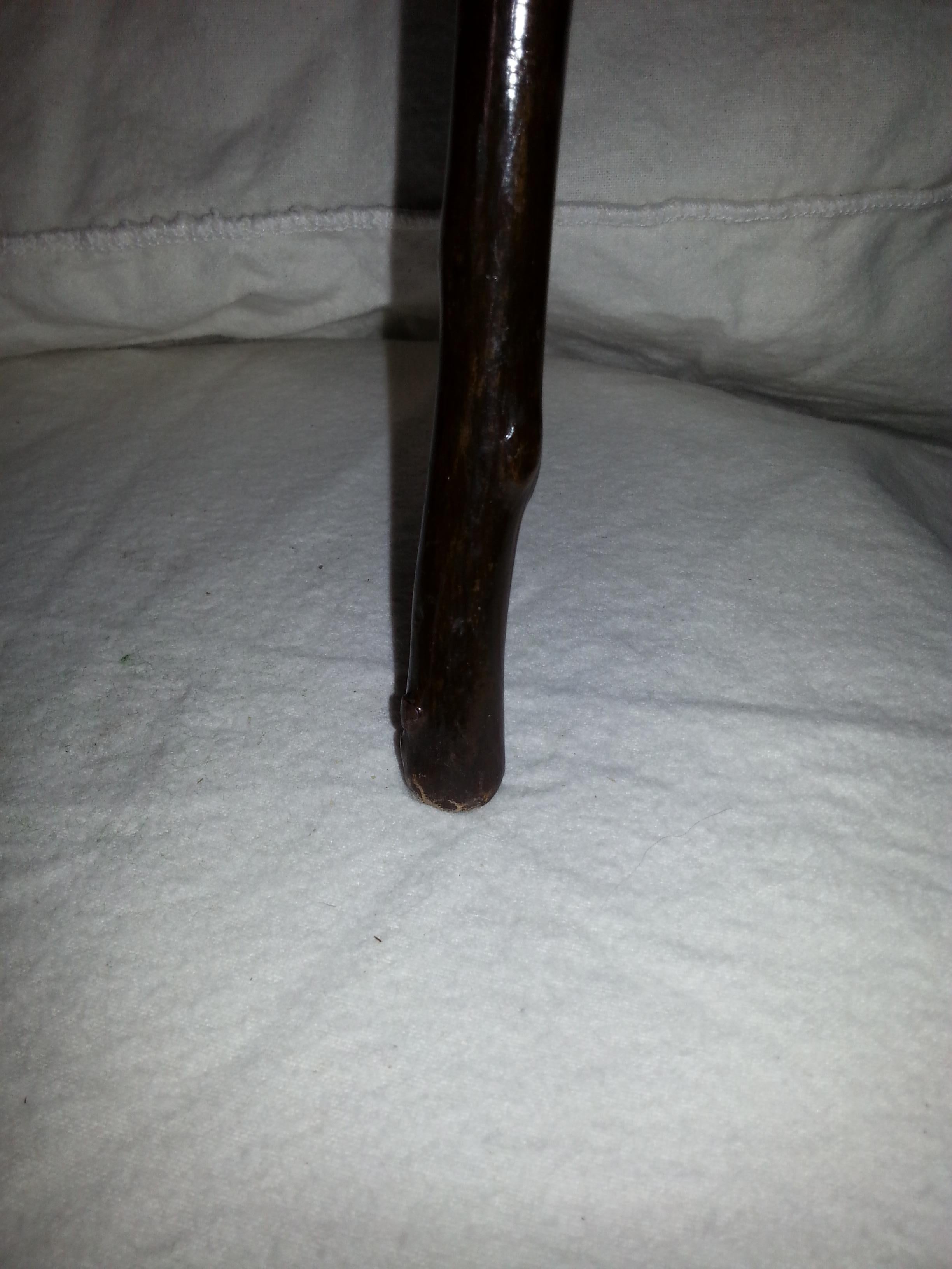 Walking Cane with Carved Rabbit Handle In Good Condition In Nantucket, MA