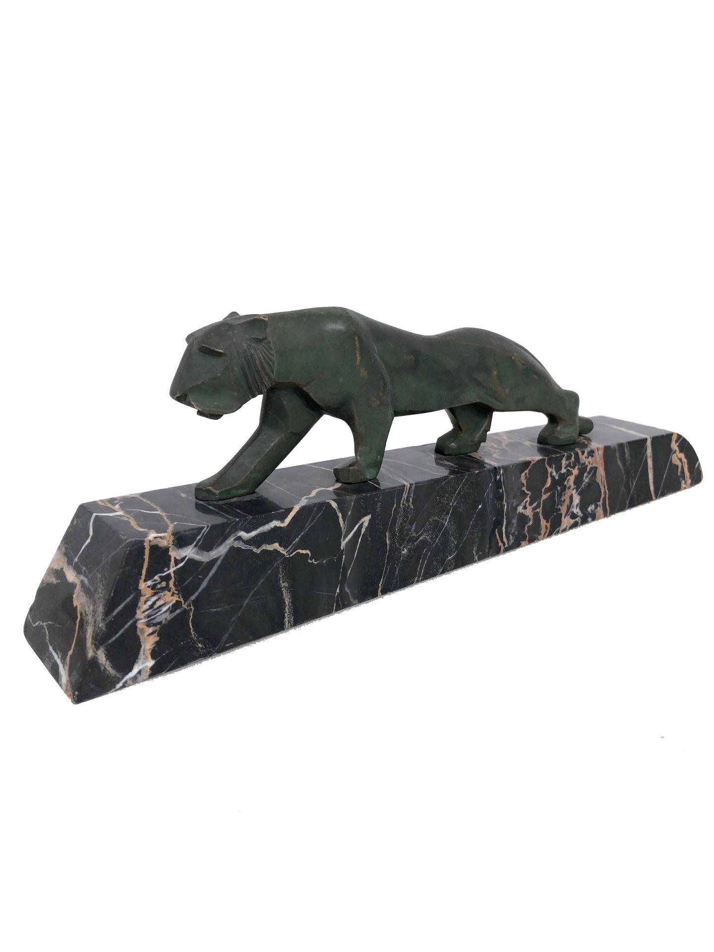 Walking Lion, Art Deco Bronze Sculpture on Marble Base, France, 1930s In Fair Condition In Ulm, DE