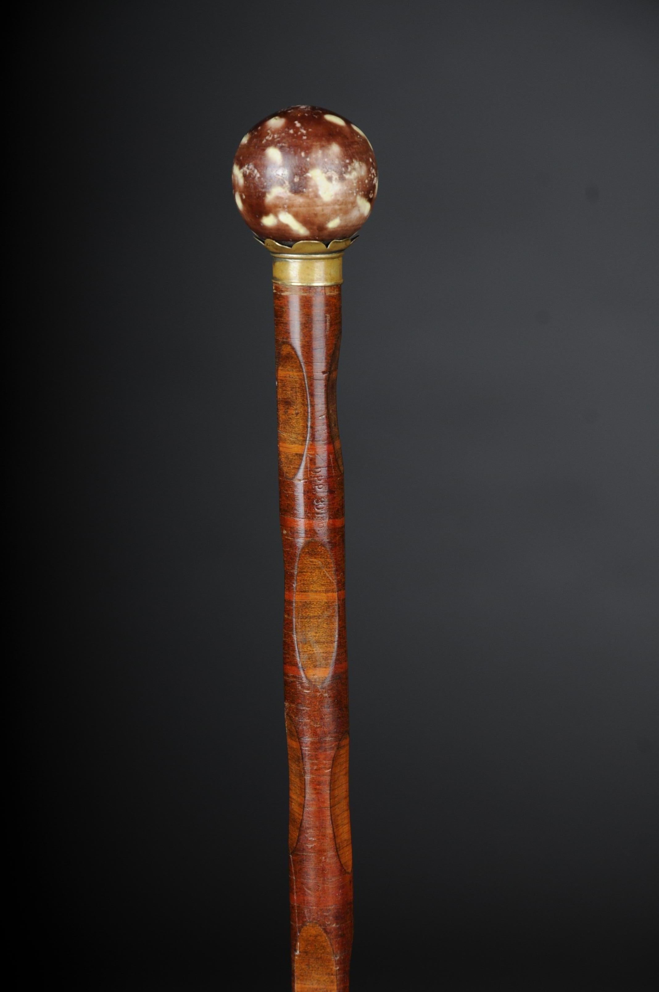 Walking stick/cane, Germany with around 1910.

antique historical condition.
Please refer to the detailed photos for the condition.

(V-224)