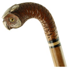 Walking Stick, geschnitzter Holz- Eulenkopfgriff mit Glasaugen und Silber-Akzenten