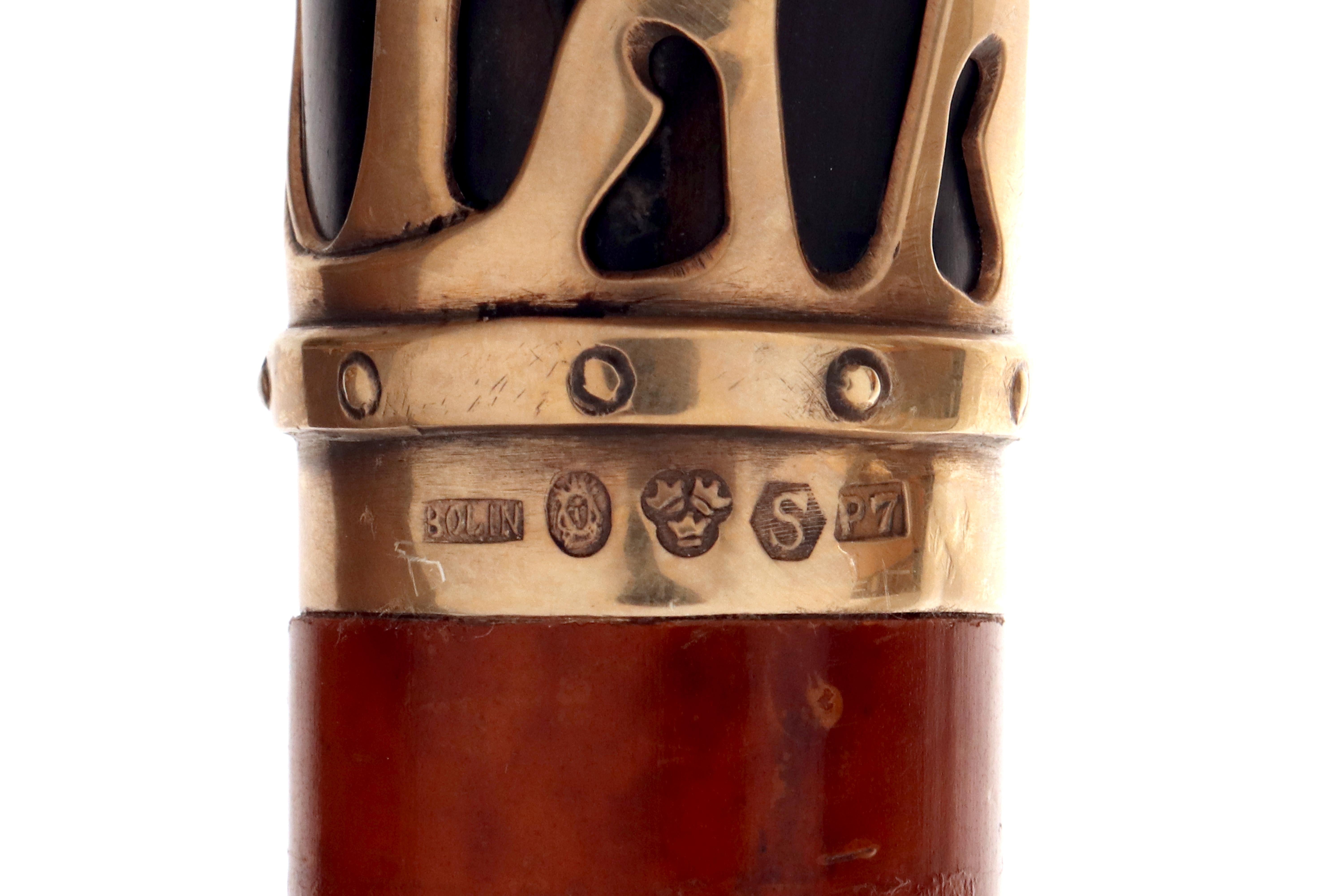 Bastón fabricado por W. A. Bolin, cuerno y plata dorada. Estocolmo, Suecia 1917. en venta 7