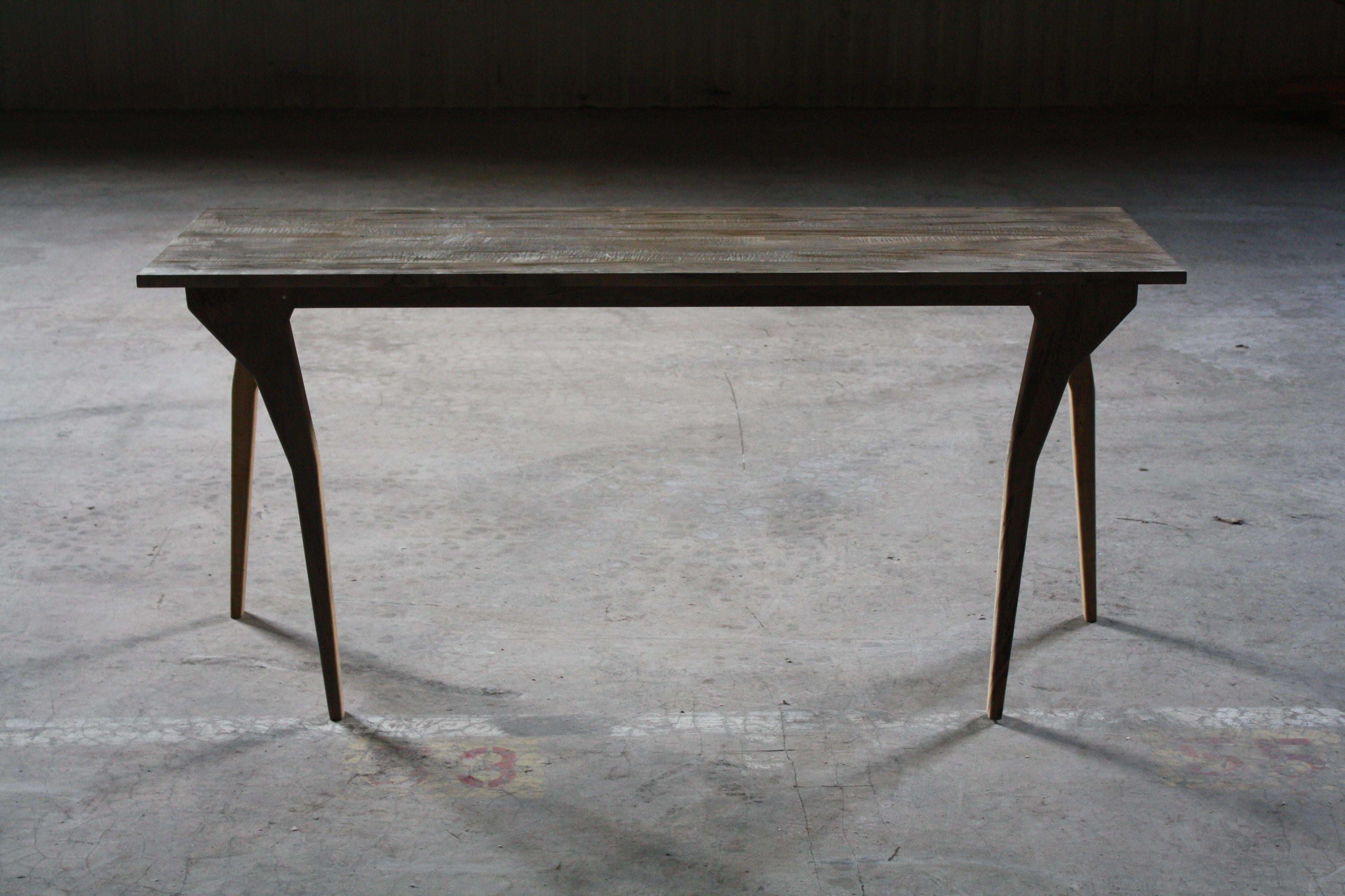 Table de salon ou table de bureau personnalisable faite à la main par Laylo Studio en vente 5