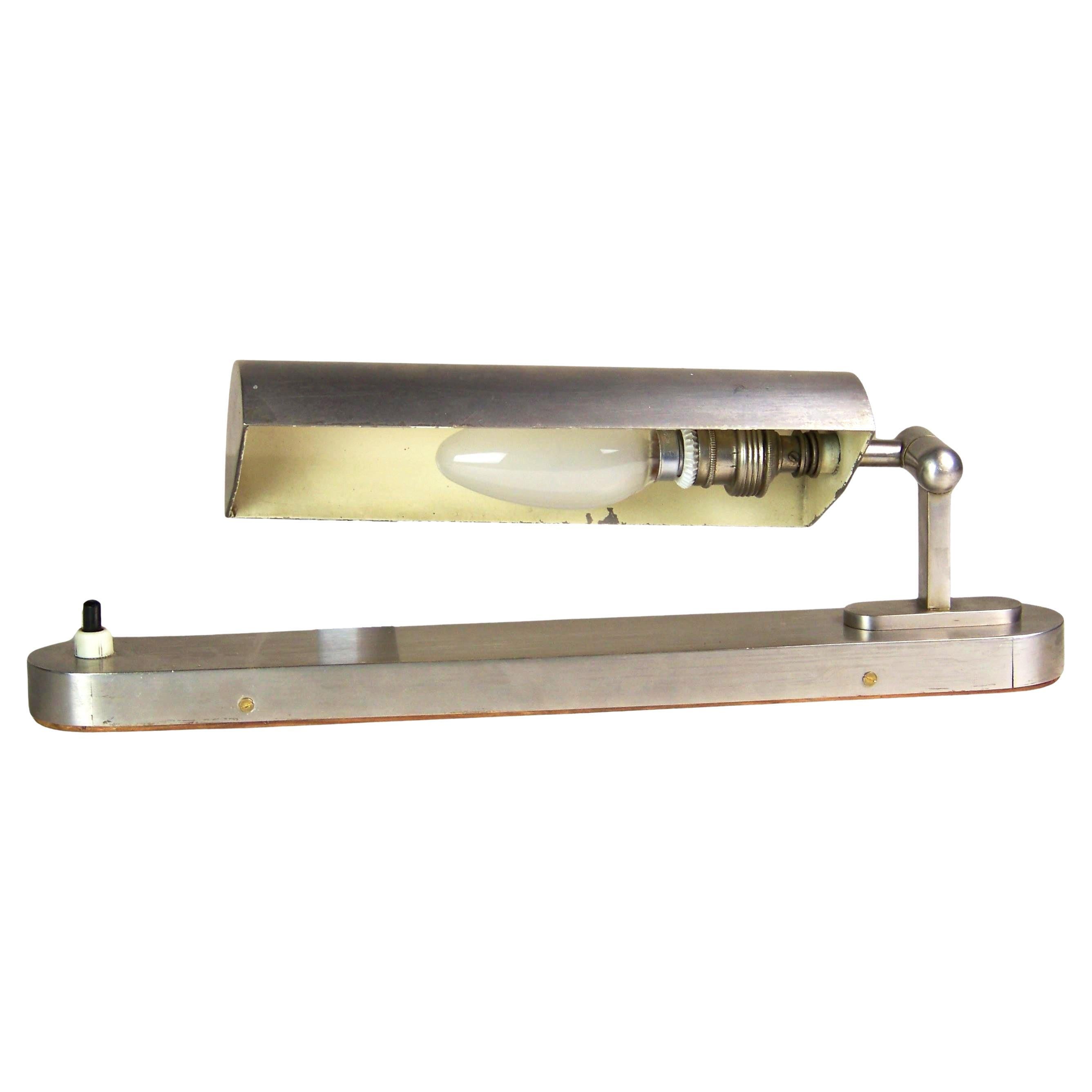 Wall adjustable Lamp, functionalism, 1920s