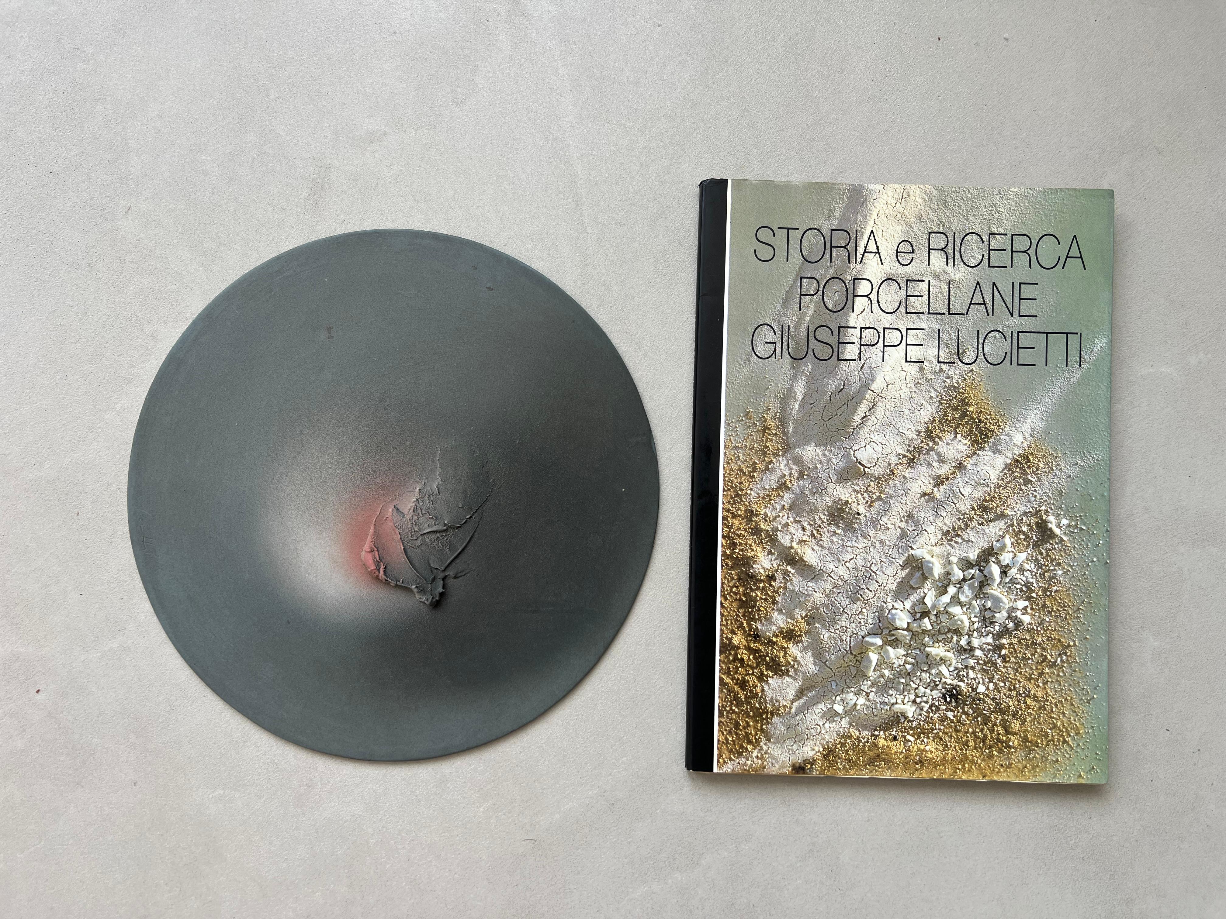 Wall art sculpture porcelain Astrolabio by Giuseppe Lucetti 1984 Italiano en venta