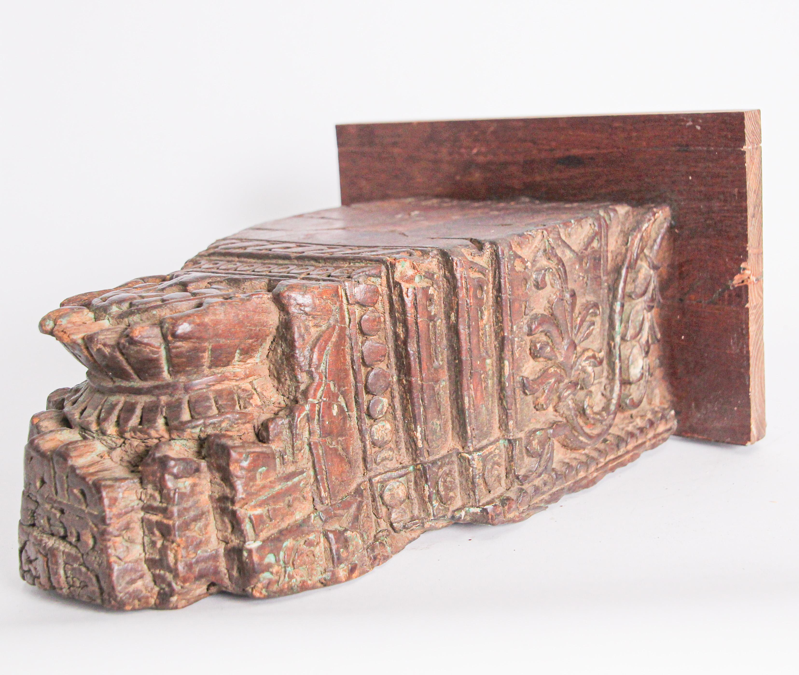 Wall Bracket Architectural Carved Wood Fragment from India For Sale 4