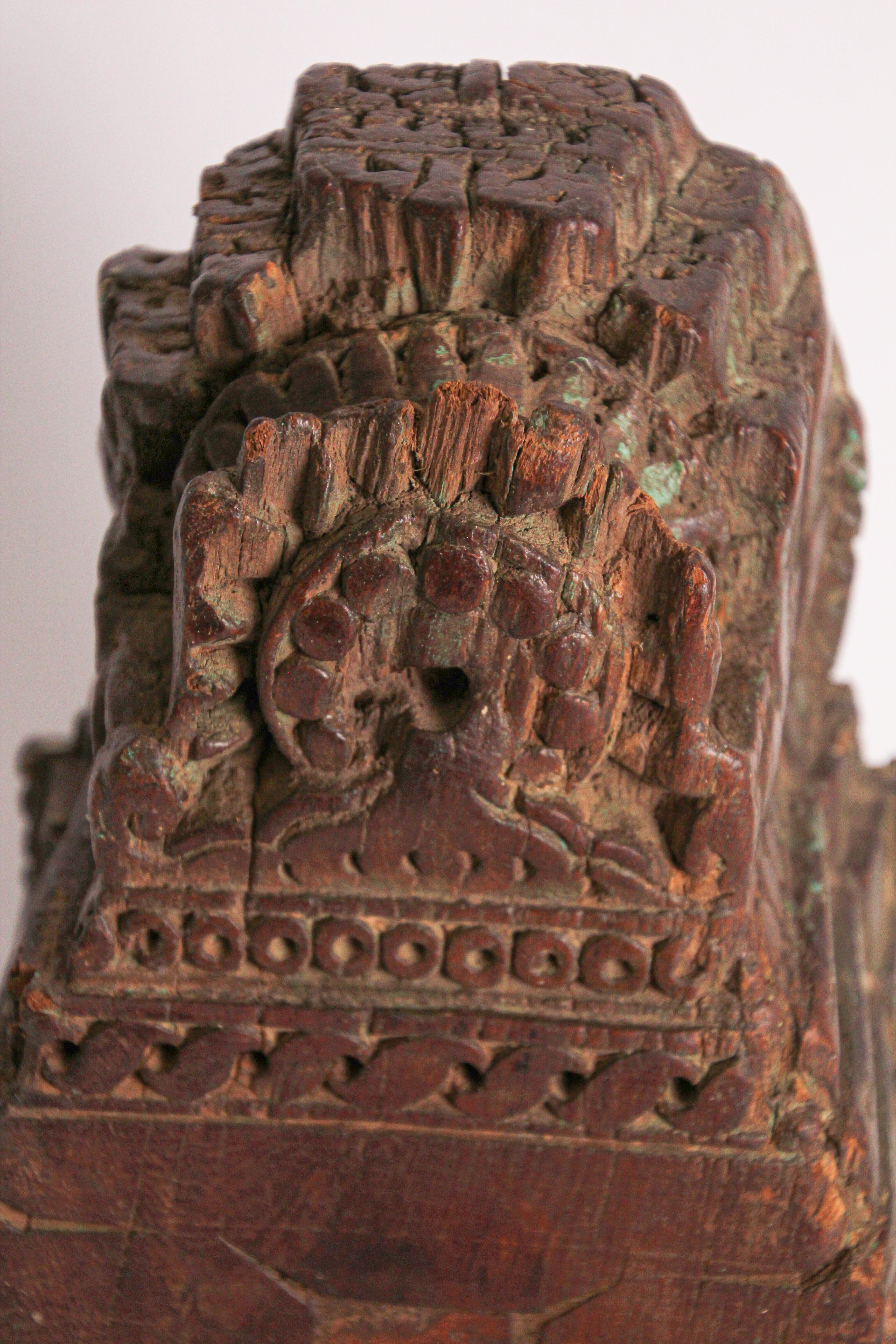 Wall Bracket Architectural Carved Wood Fragment from India In Fair Condition For Sale In North Hollywood, CA
