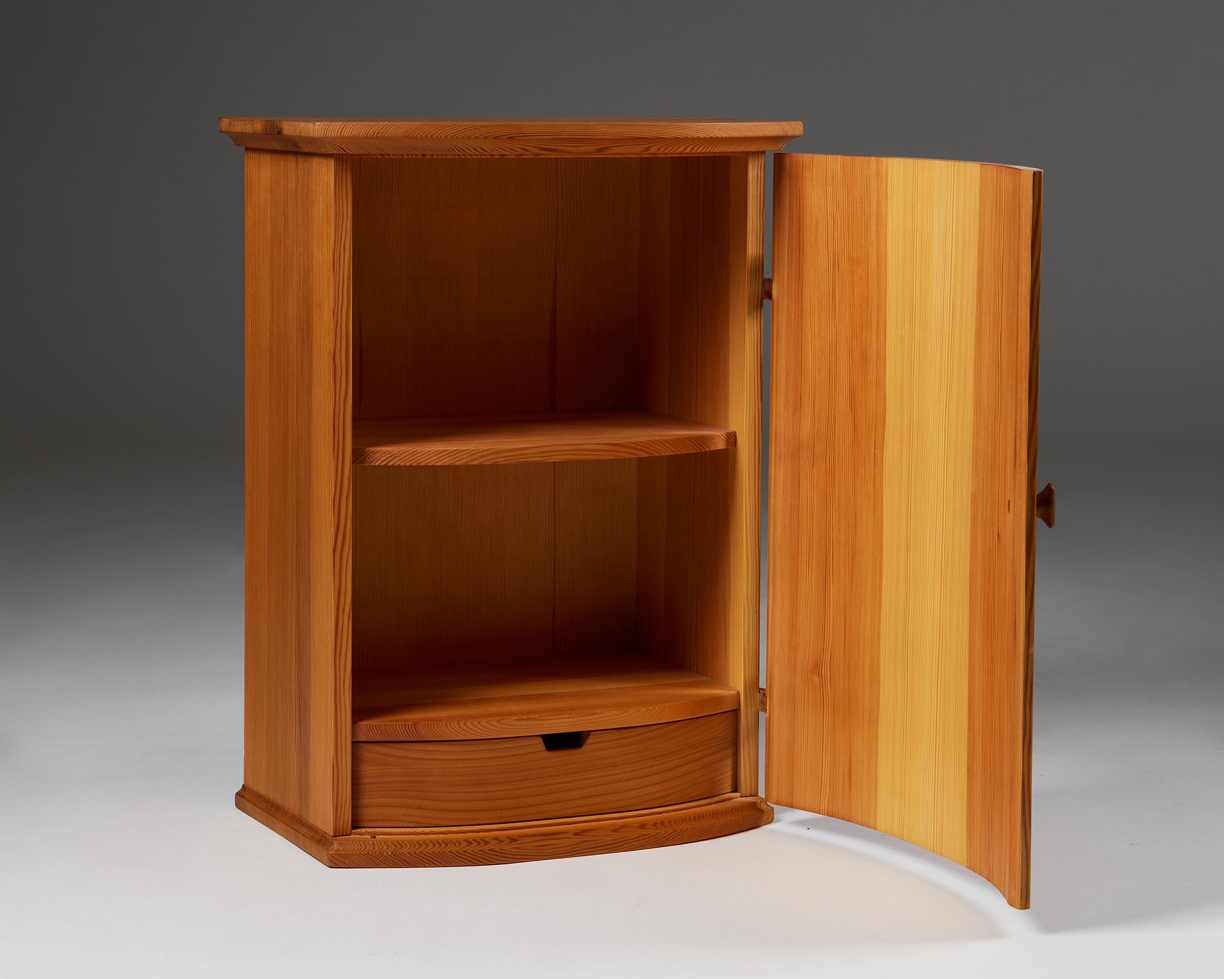 Wall Cabinet, Anonymous, Sweden, 1960s, Pine For Sale 1