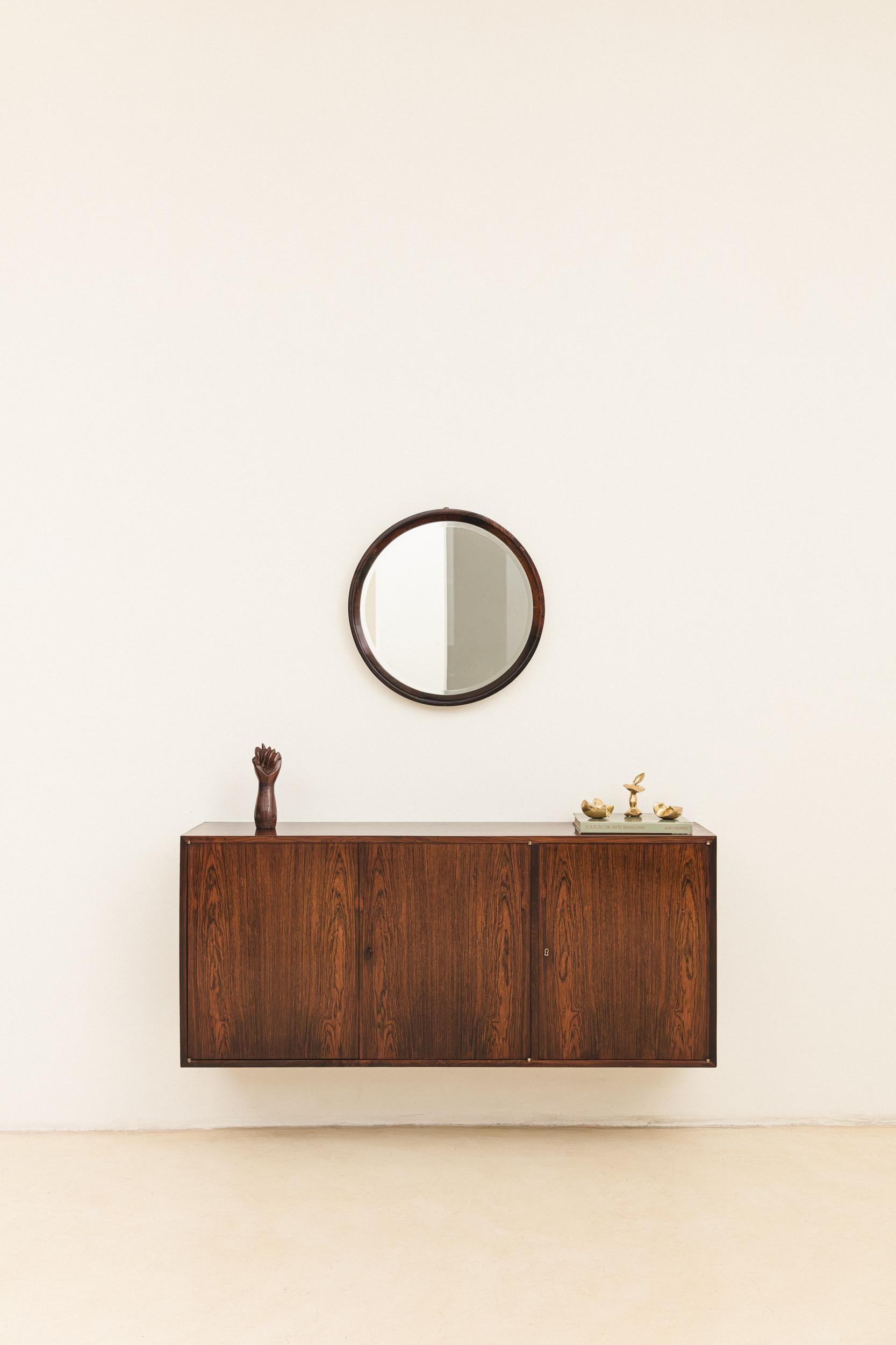 Armario de pared de Celina Decorações, diseño brasileño de mediados de siglo, años 60 Moderno de mediados de siglo en venta
