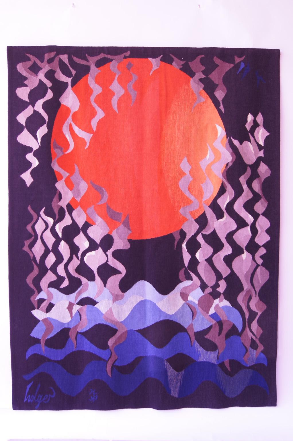 Wall carpet / tapestry by Dirk Holger for Münchner Gobelin Manufaktur, 1970s, Germany.
This blue /orange /purple colored Wall Hanging is signed on the reverse side and numbered L1257.
 