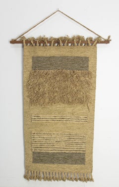 Tappeto a muro in lana e legno, circa 1970