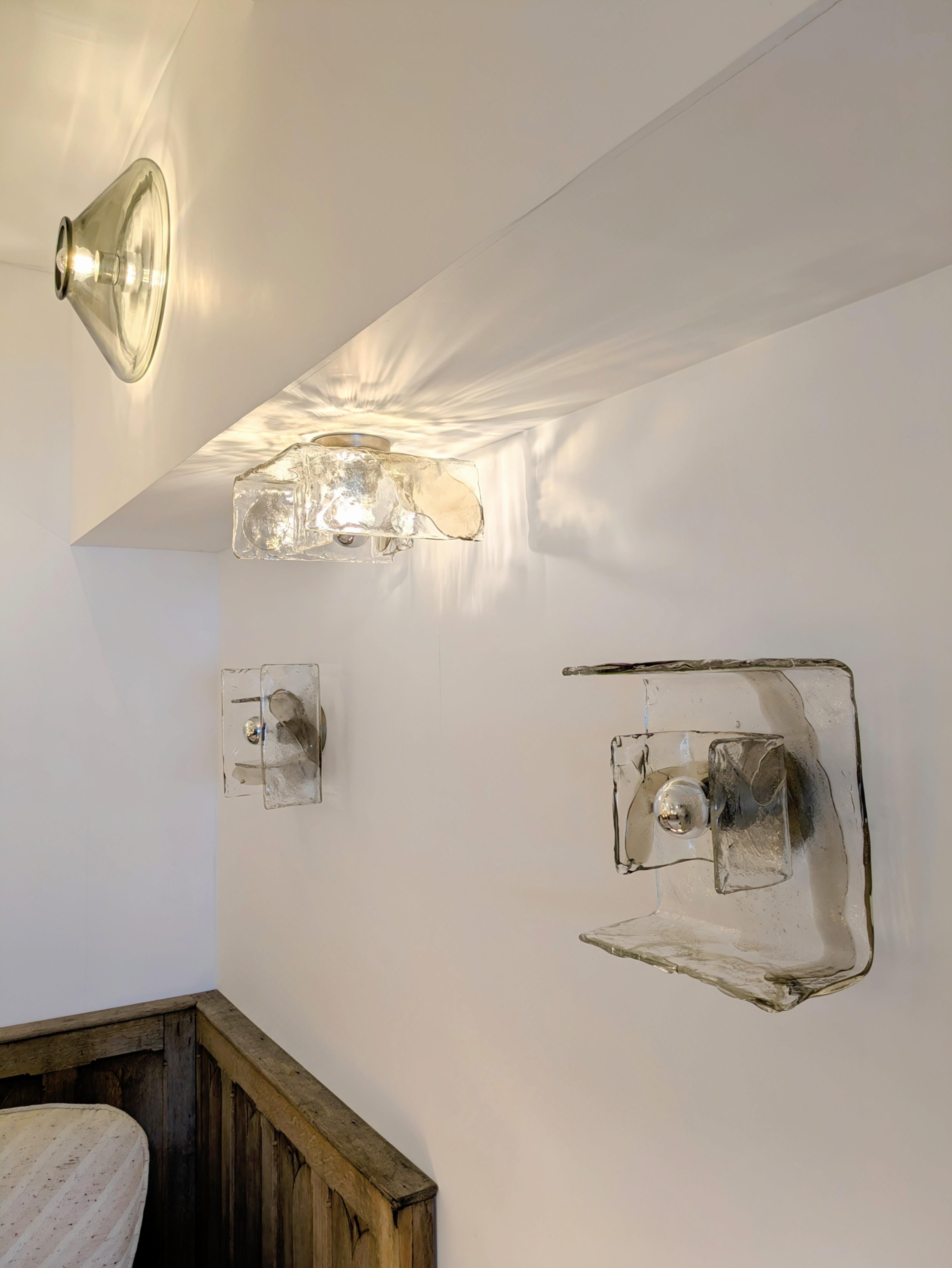 Wall - ceiling Murano light by Kalmar Lighting, design byCarlo Nason Murano 1970 For Sale 5