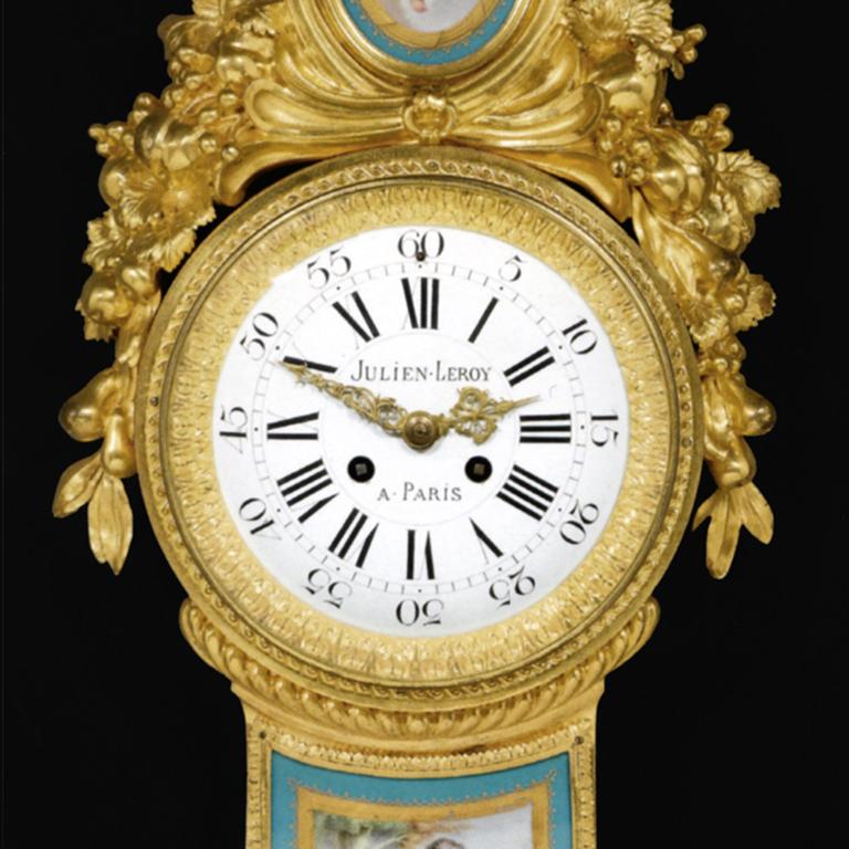 Wanduhr und passendes Barometer mit Sèvres-Plaketten (Französisch) im Angebot