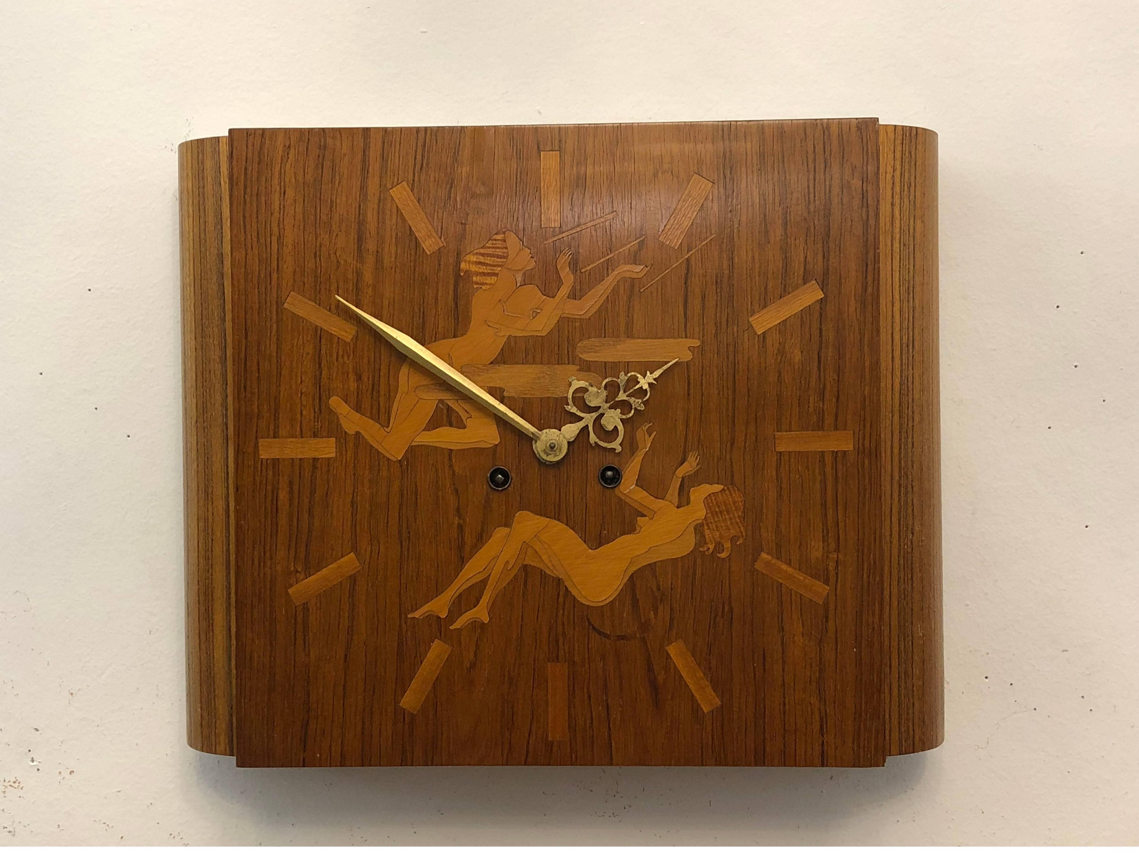 Wall Clock Attributed to Mjolby Intarsia from the Late 1930s In Excellent Condition For Sale In Vienna, AT