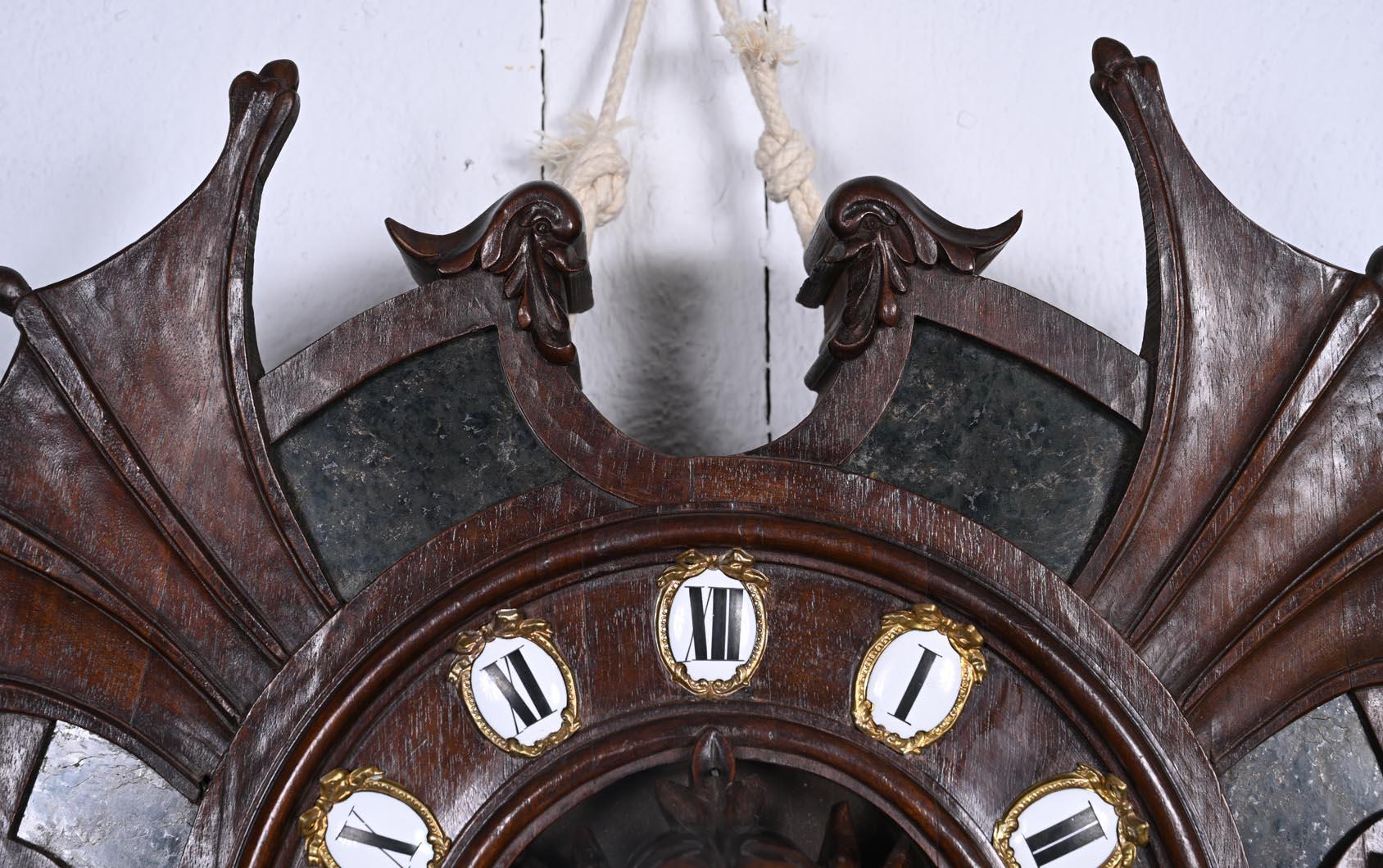 Wall Clock in Carved Wood and Hardstone – 19th Century For Sale 1