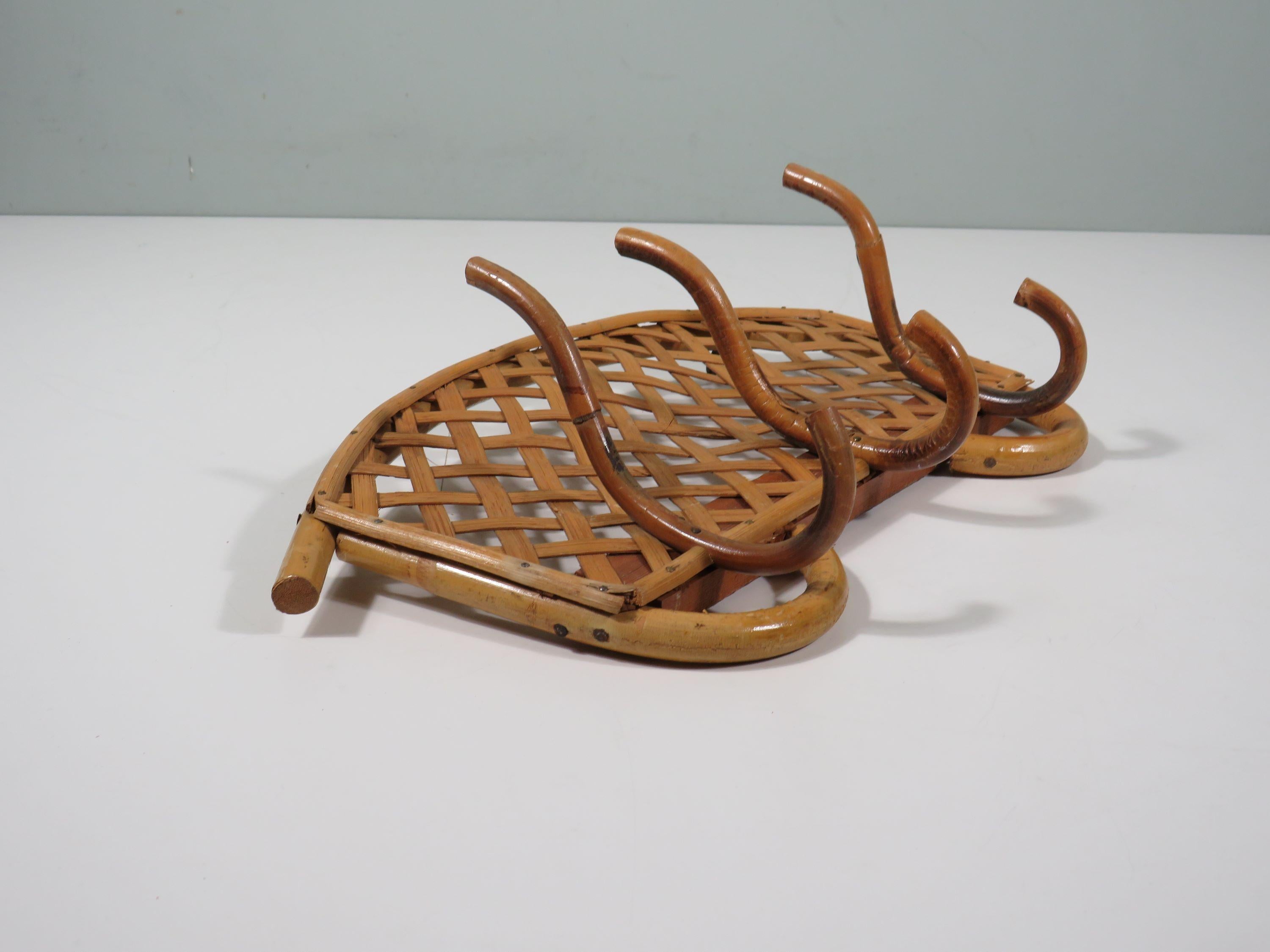 Wall coat rack in bamboo,  Mid Century, Italy 1960-1970 In Good Condition For Sale In Herentals, BE