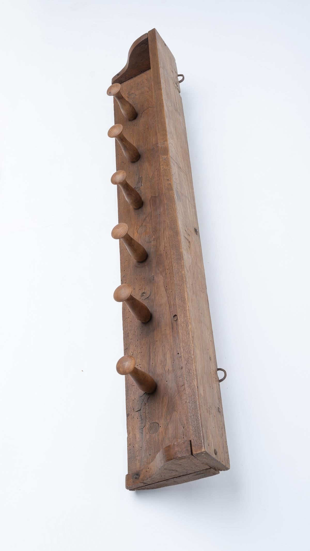 Wall Coat Wood Rack for Clothes or Curtain In Good Condition For Sale In Alessandria, Piemonte