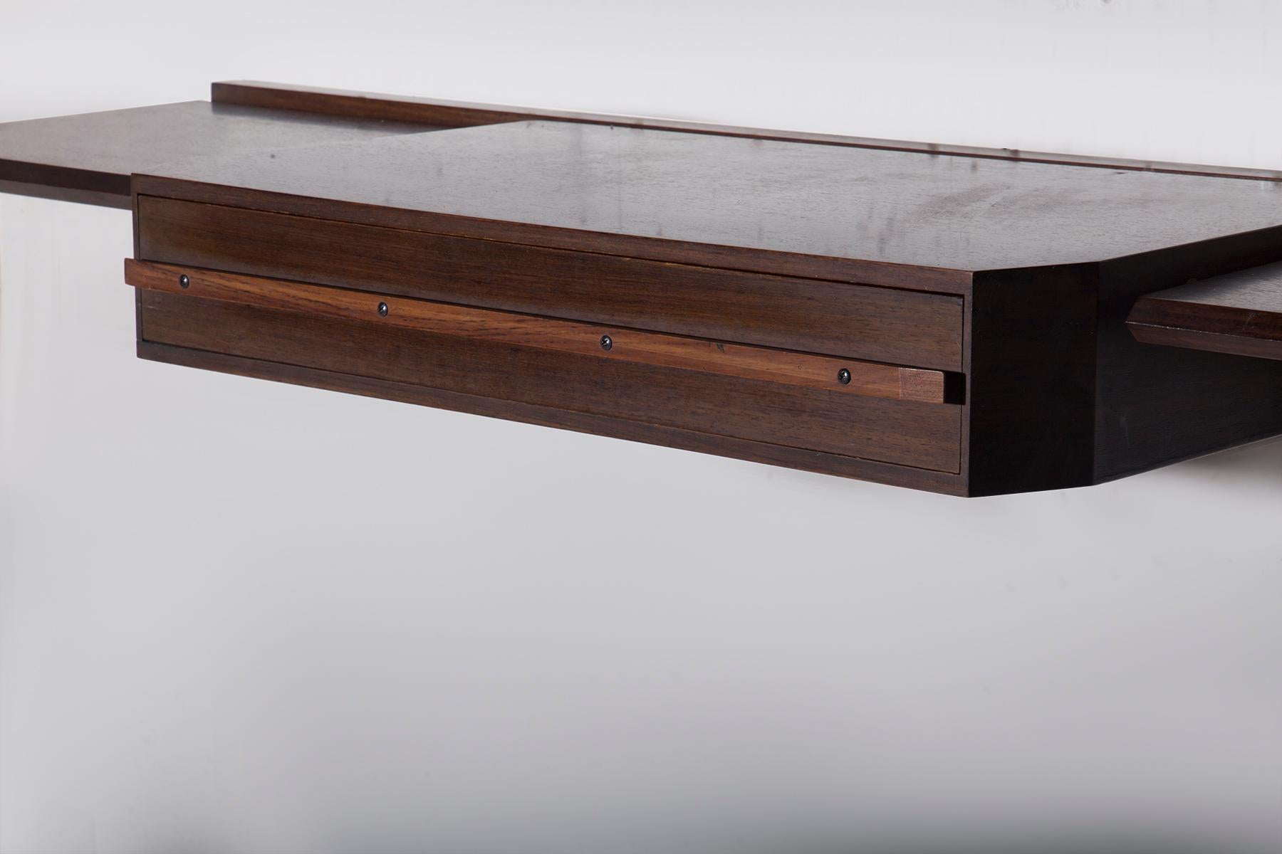 Mid-Century Modern Italian Wall console by Dino Cavalli For Sale