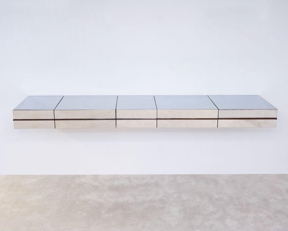 CONSOLA DE PARED, MESA PARA VESTIR Acero inoxidable Francia, 1970 siglo XX en venta
