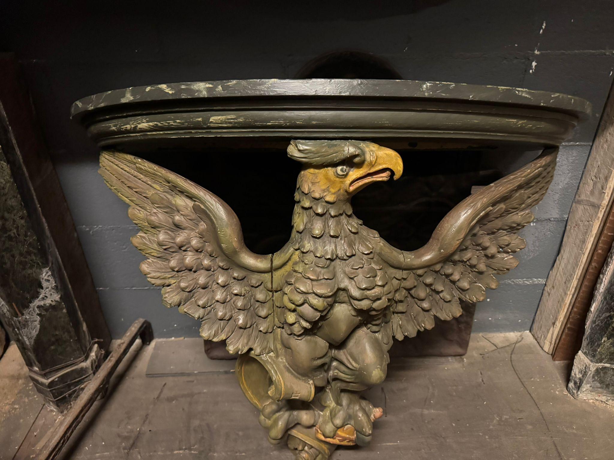 Poplar Wall console in lacquered wood with majestic carved eagle, Italy For Sale