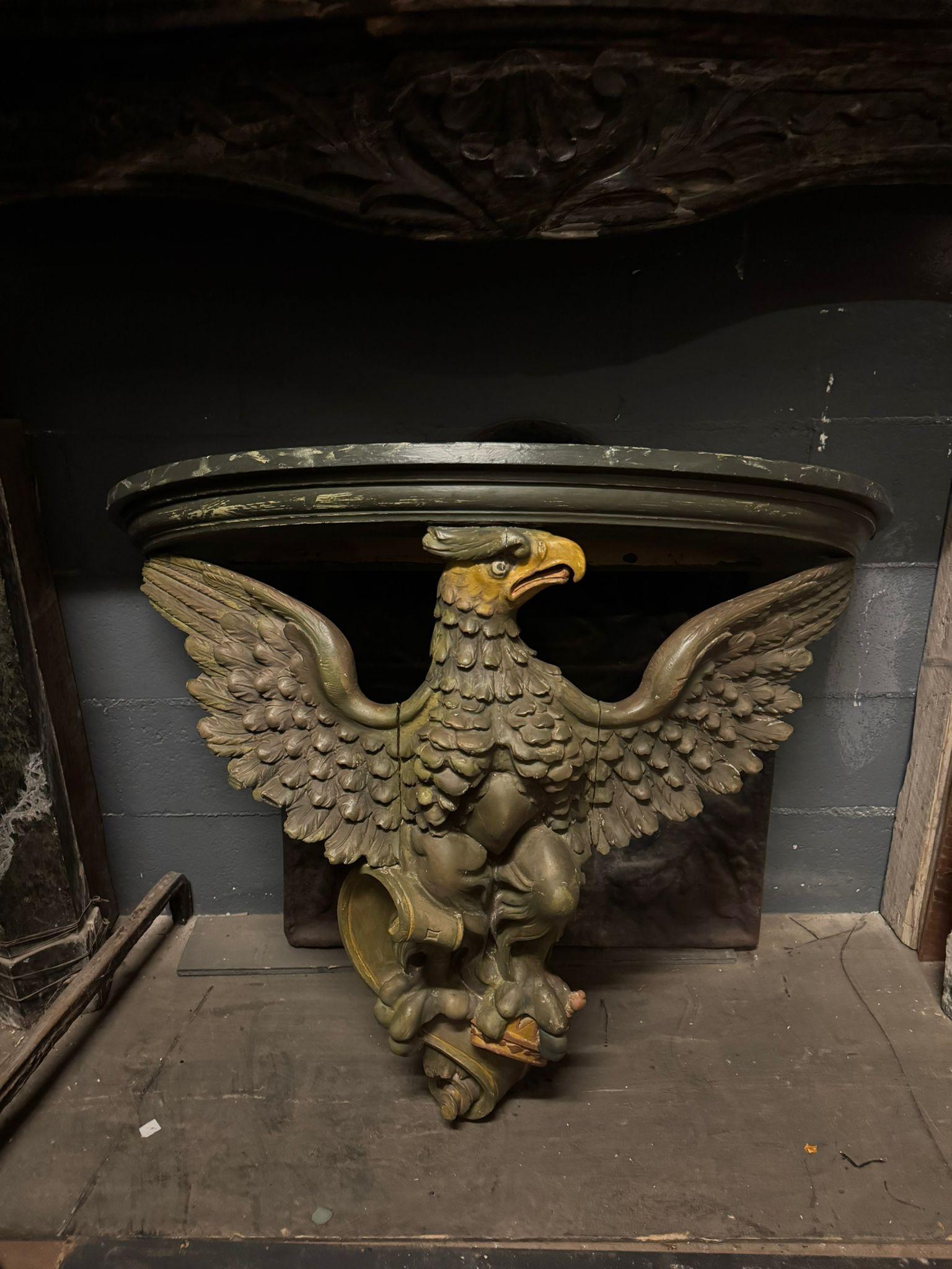 Wall console in lacquered wood with majestic carved eagle, Italy For Sale 1