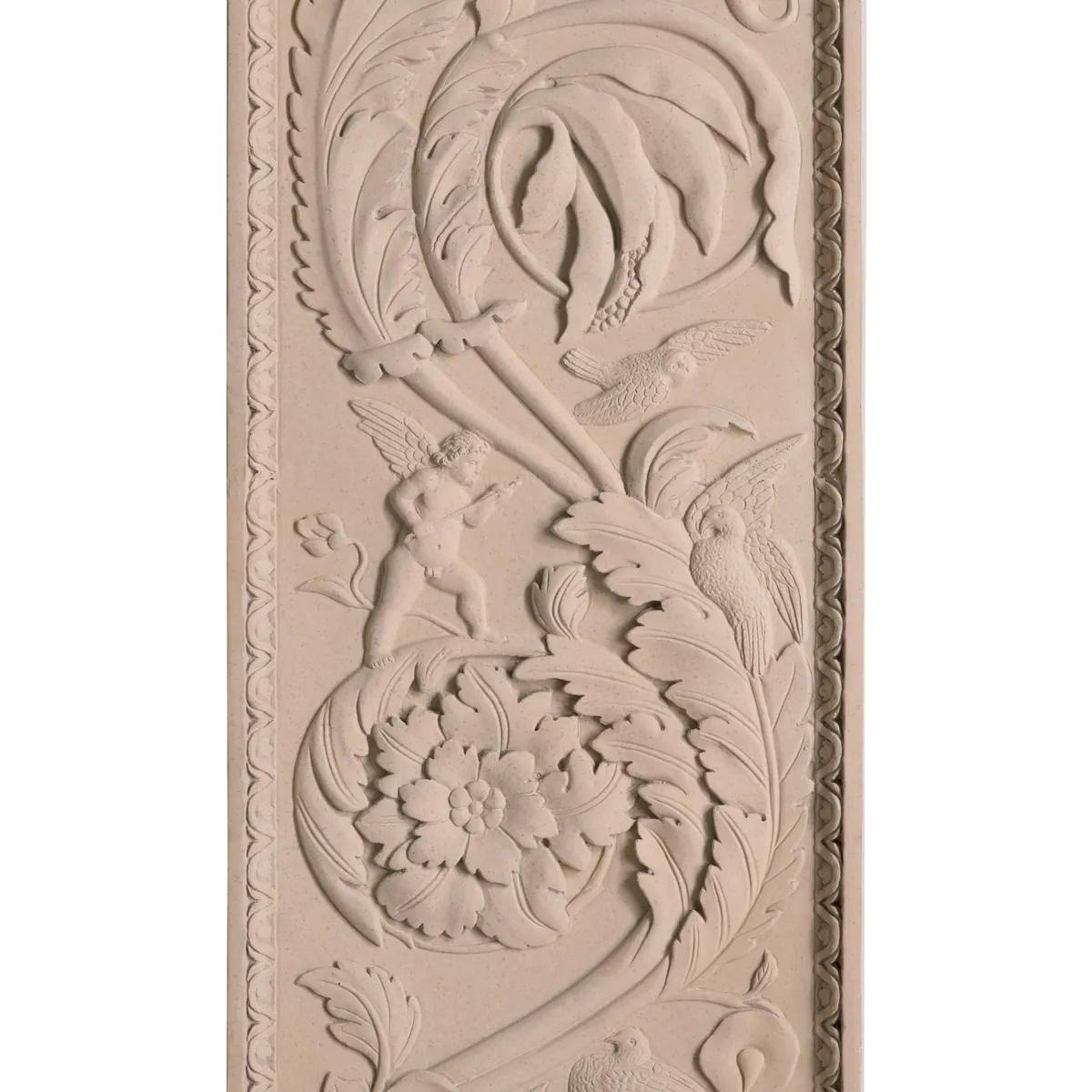Wall Decoration, Bas Relief, Antique Inspired Stone Pilaster. In New Condition For Sale In Saint-Ouen, FR