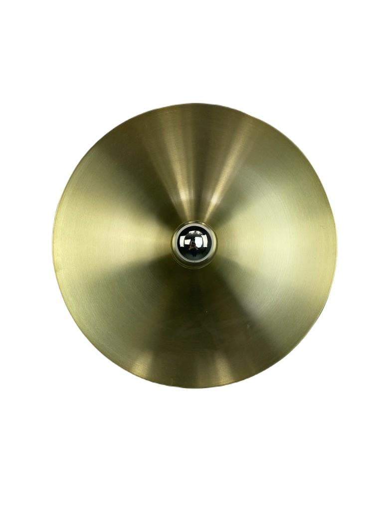 Disc mural Cosack Leuchten couleur or, ère spatiale, 1970 en vente 1