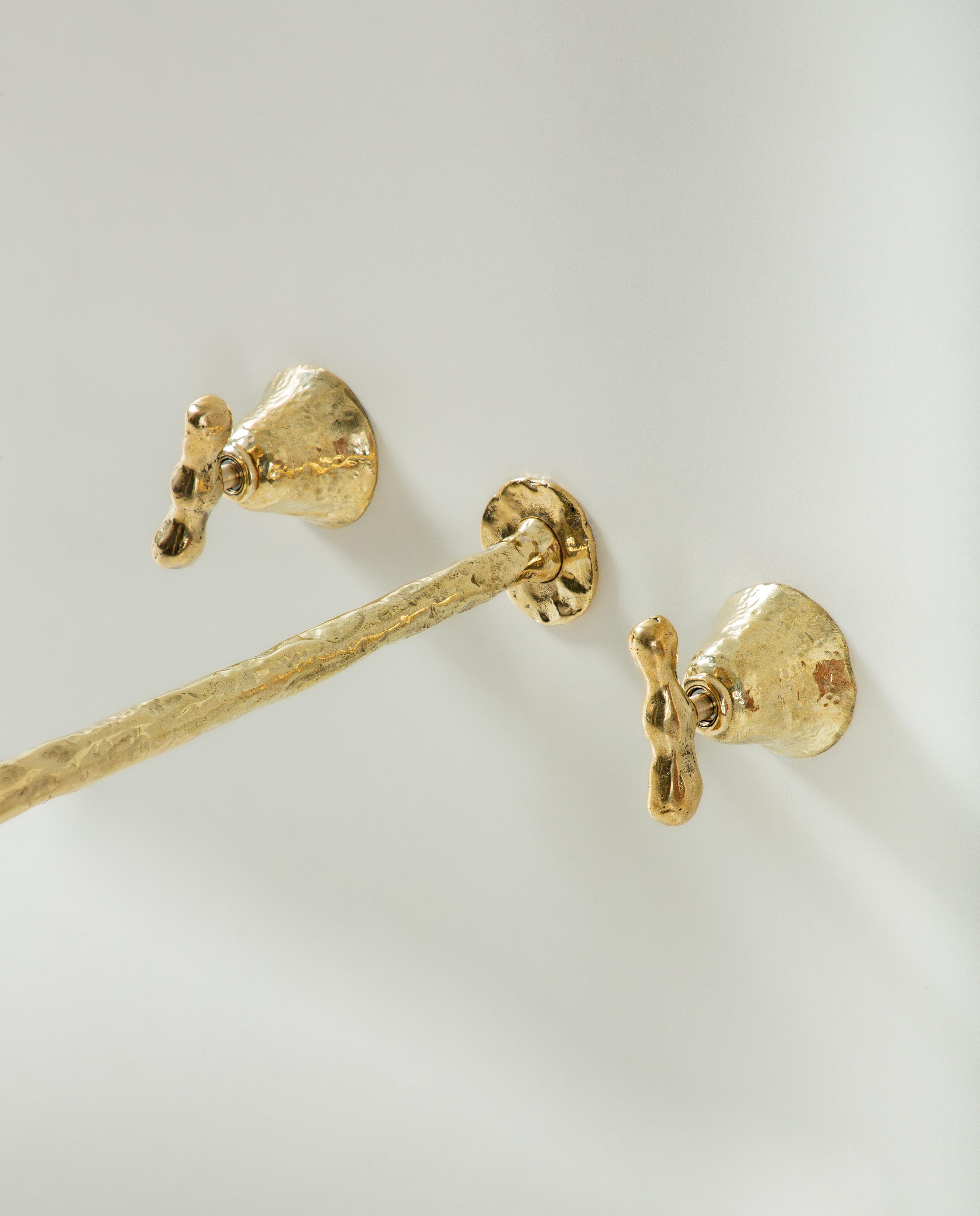 Wall Faucet and Mixers Set by Andrew de Freitas In New Condition For Sale In São Paulo, BR