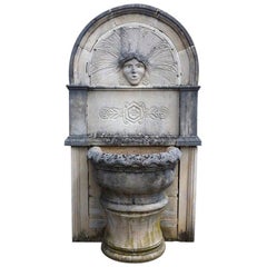 Wall Fountain Hand-carved in Limestone Dite "Dainvilloise 20th Century France.