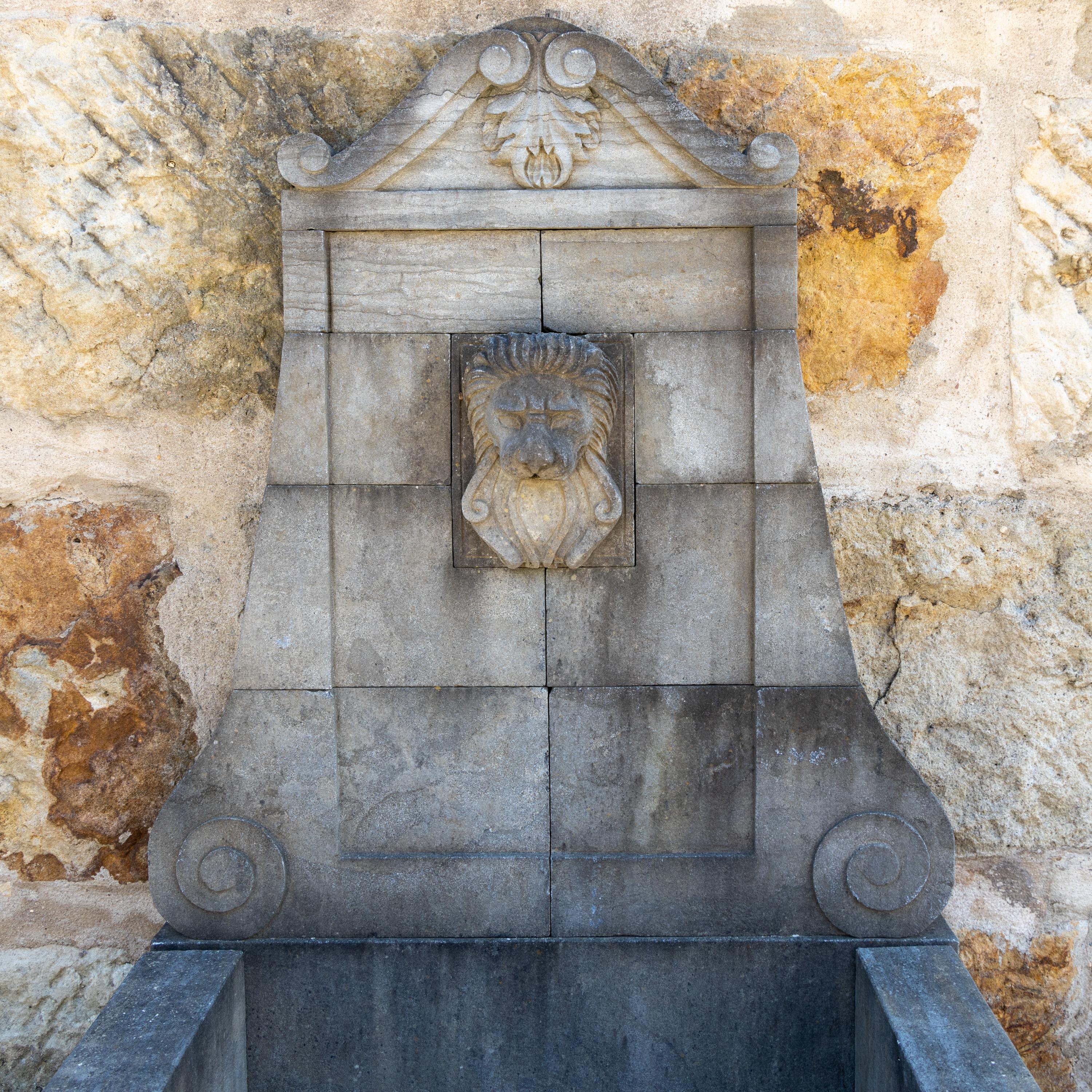 Wall Fountain with Lion Head, 21st Century In Good Condition In Greding, DE