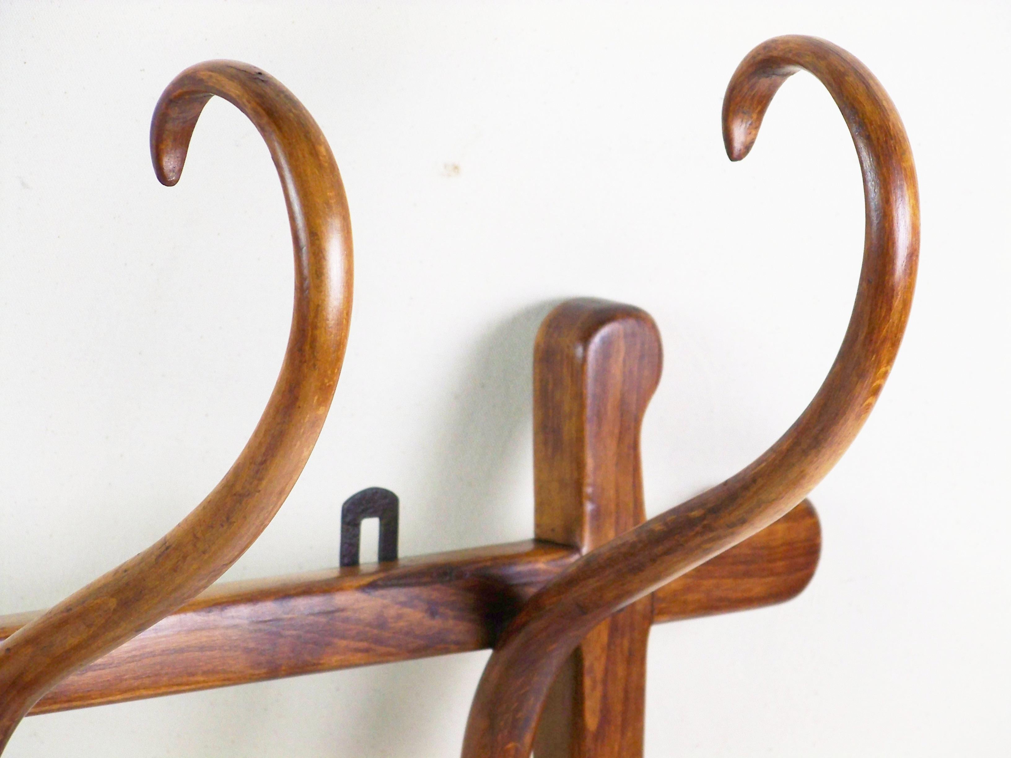 Wall Hanger Thonet Nr.1, since 1880 In Good Condition For Sale In Praha, CZ